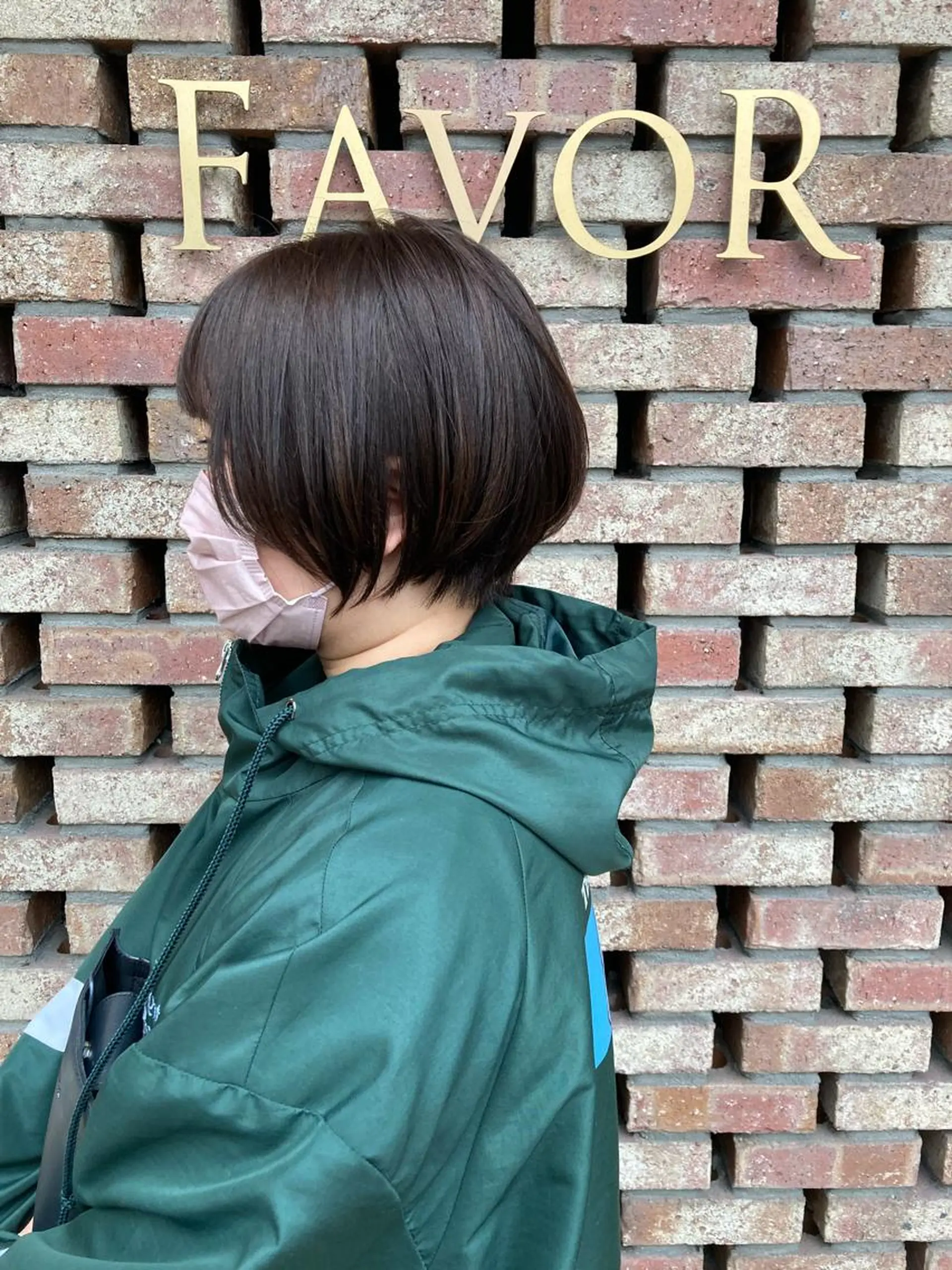 ショート カラー 馬場 百合恵のヘアスタイル