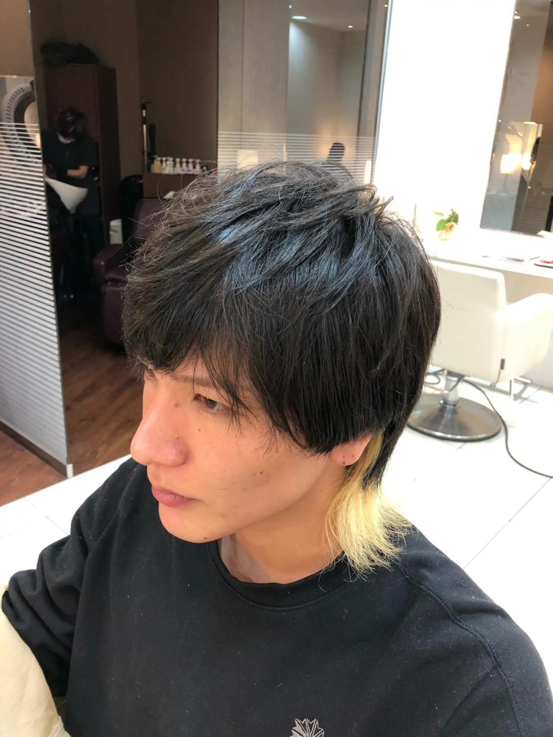 メンズ カット ヘアカラー rebo茅ヶ崎所属・神田 澪史のヘアスタイル