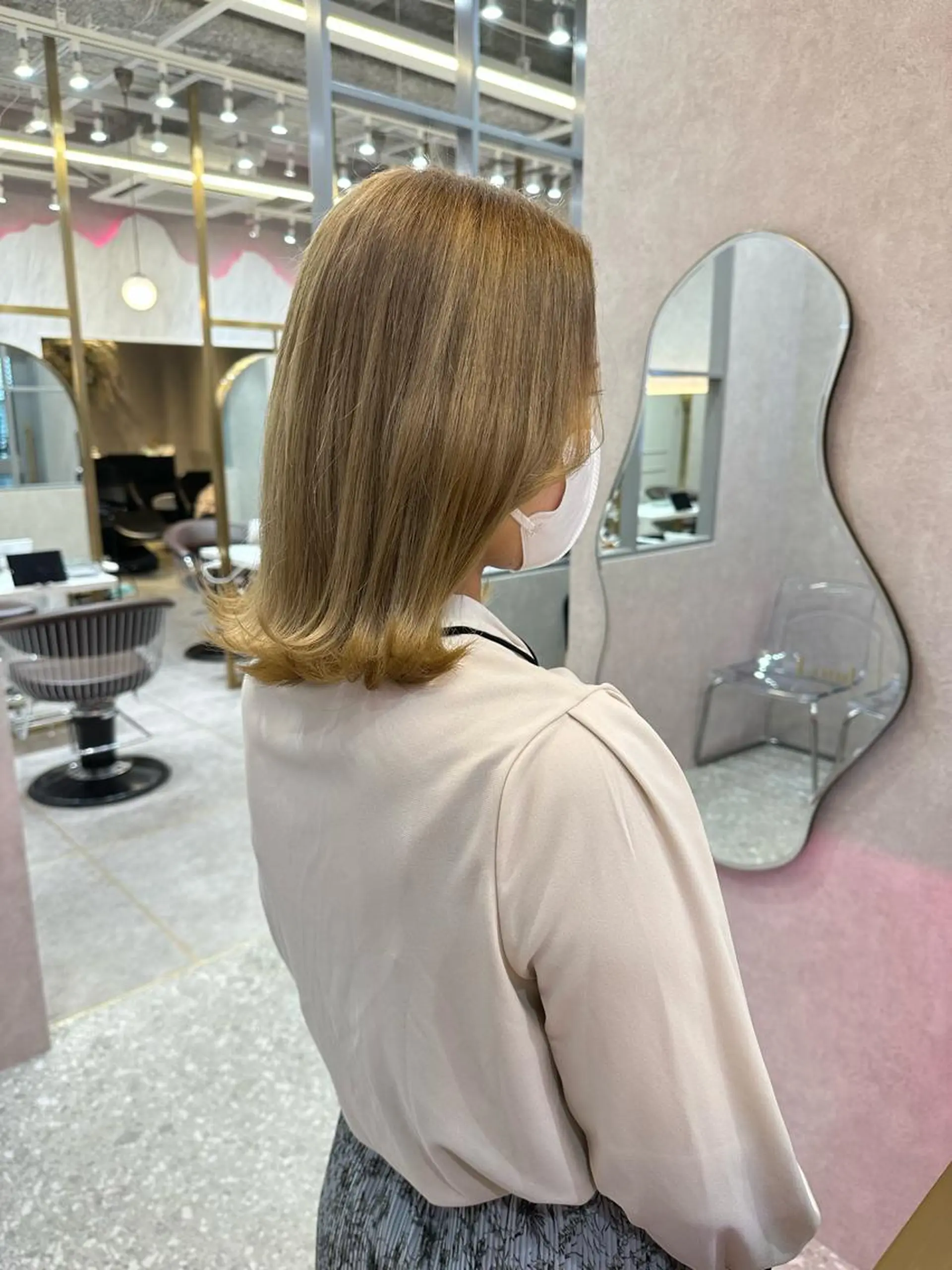 ミディアム カラー ヘアアレンジ ヘアカラー トリートメント yuuto🌈 艶髪ダブルカラーのヘアスタイル