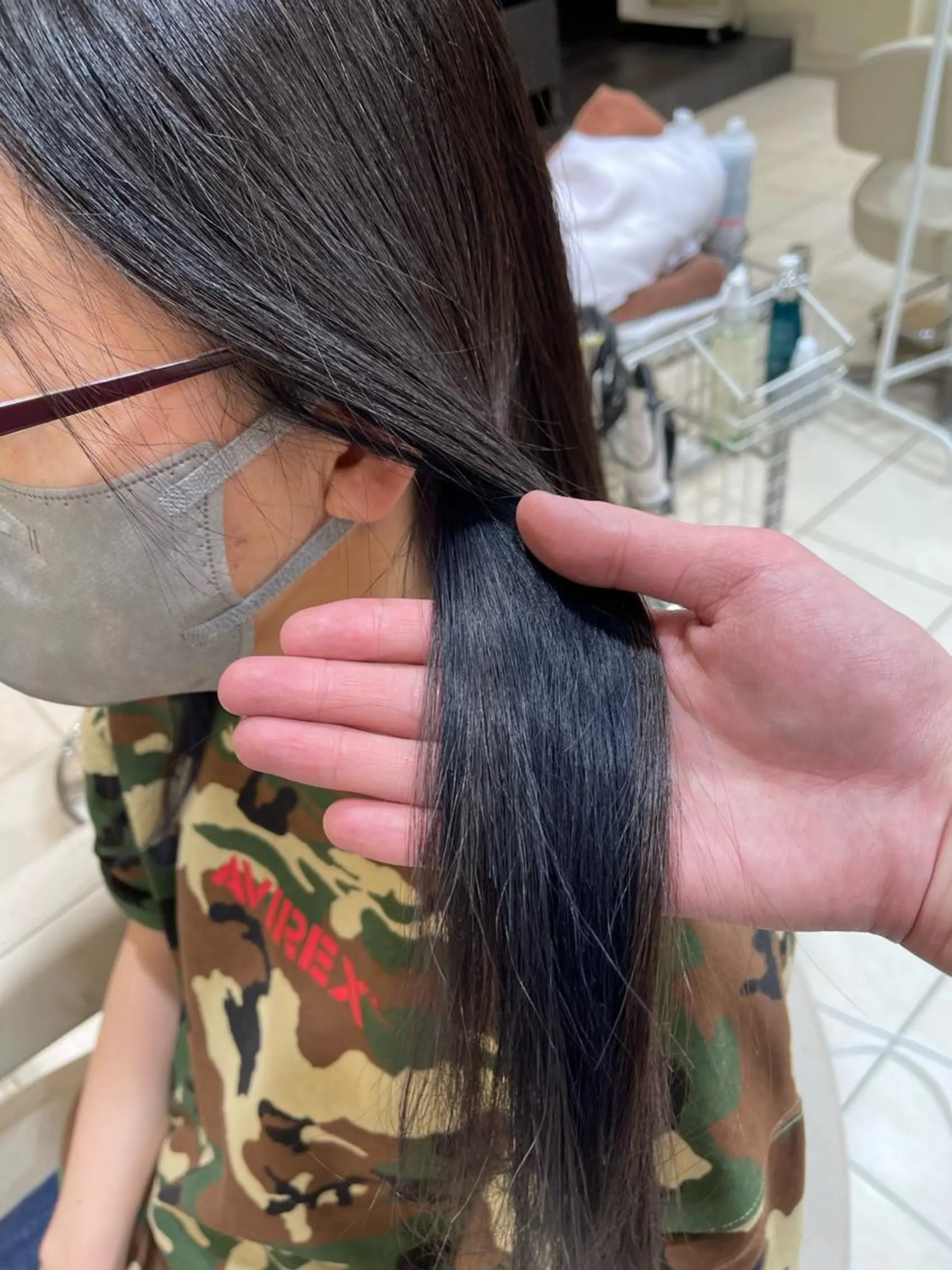 ロング カラー ネイビーカラー カネヒラ リョウスケのヘアスタイル