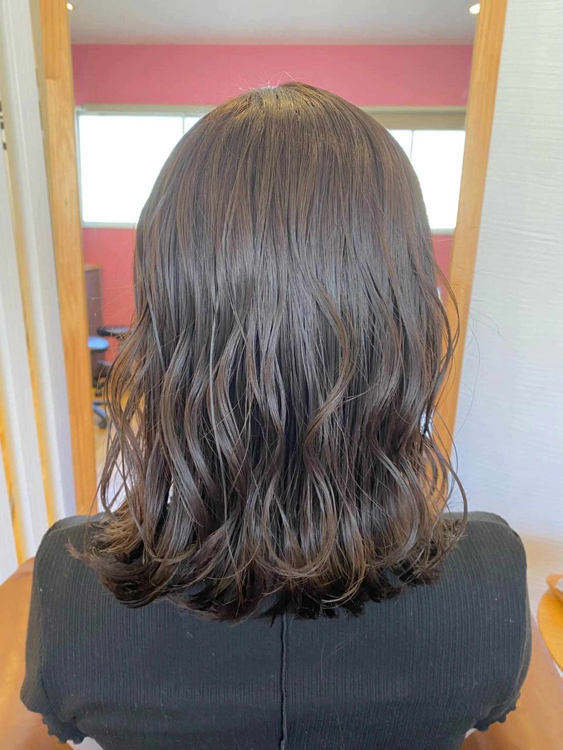 セミロング カラー ヘアアレンジ Design Color🐰アユミのヘアスタイル