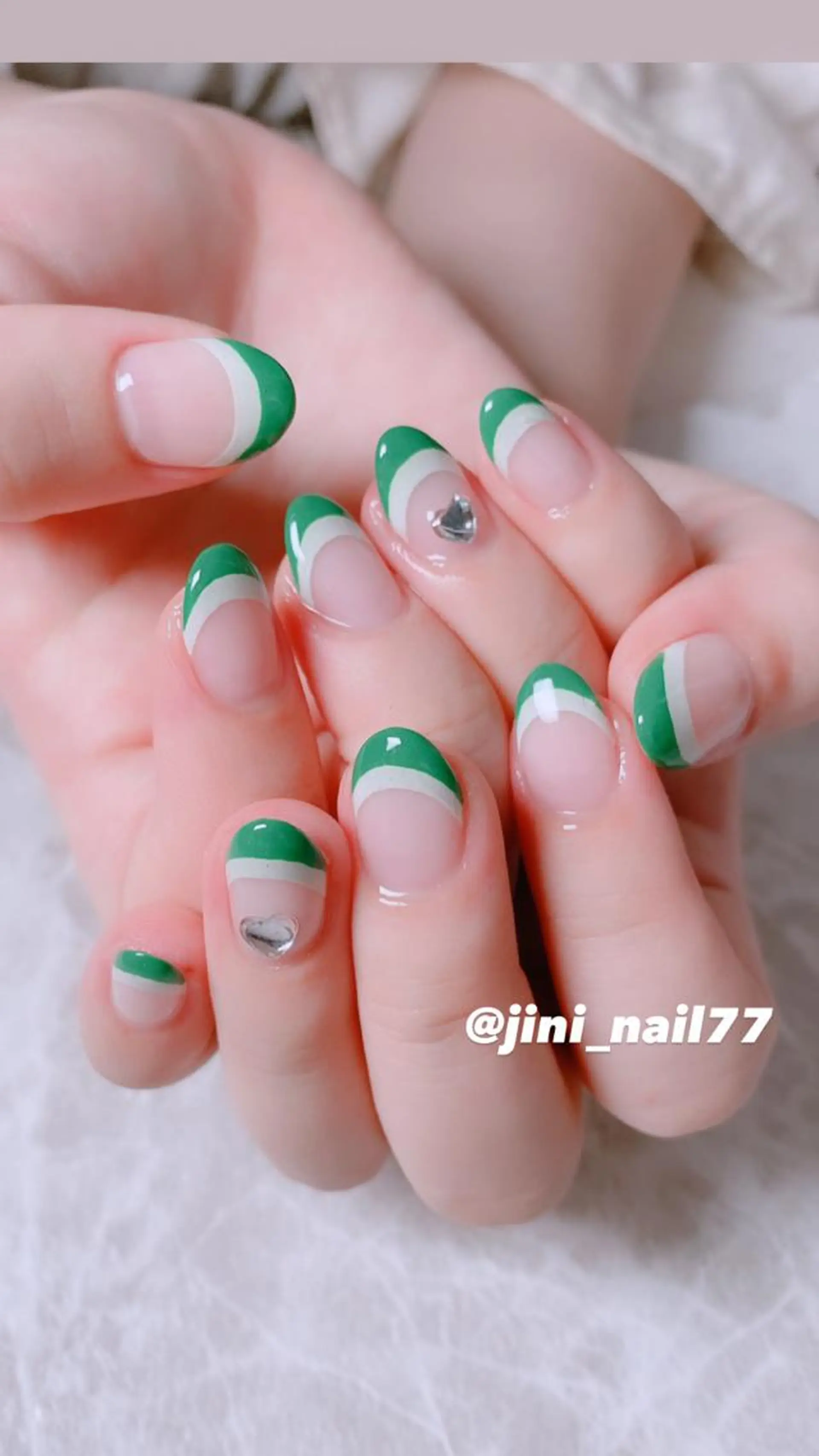 ネイル ハンドネイル JINI NAIL所属・ジニ ネイルのネイルデザイン