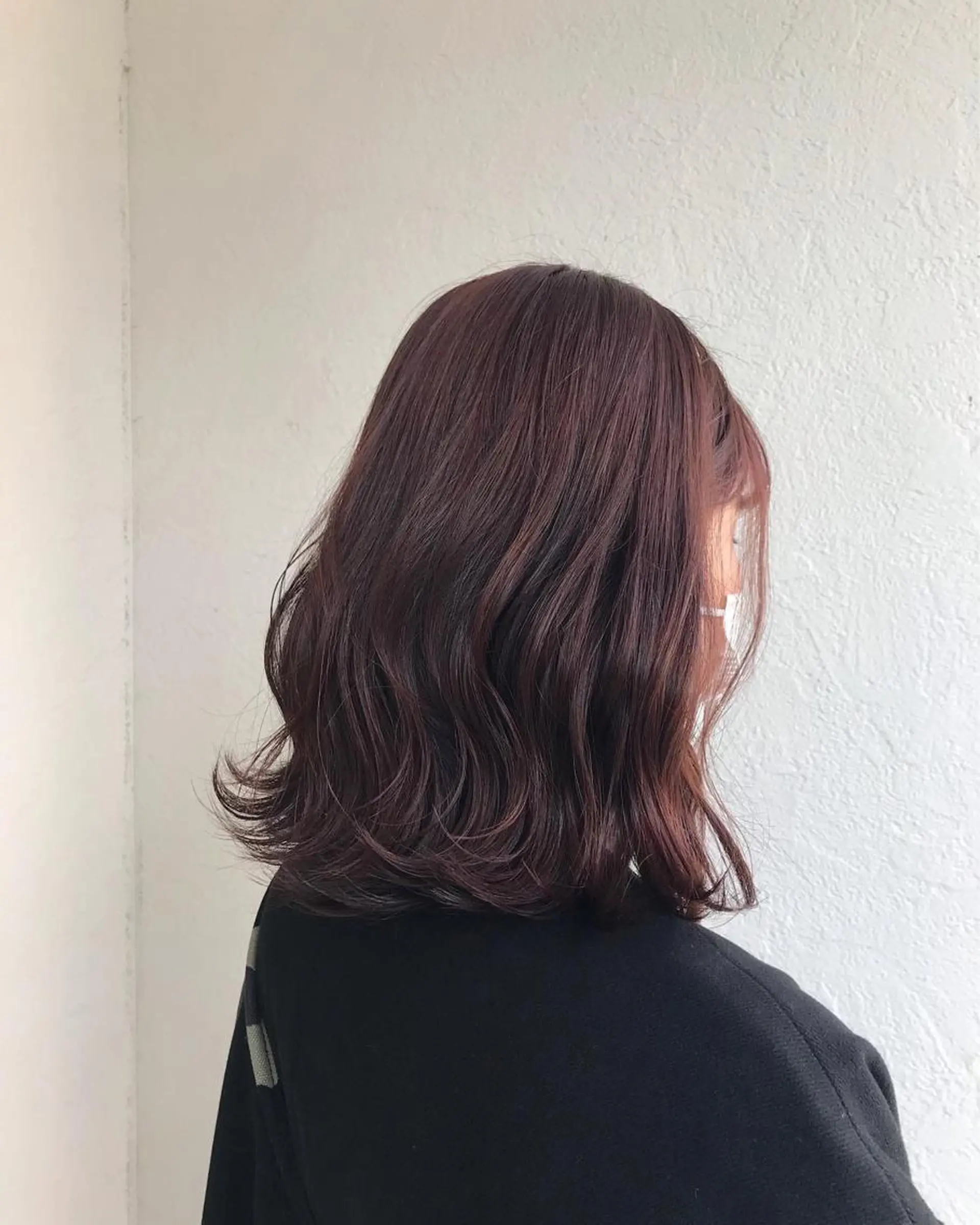セミロング ピンクブラウン ネモトメイナ🌿‬ 今月末で退職しますのヘアスタイル