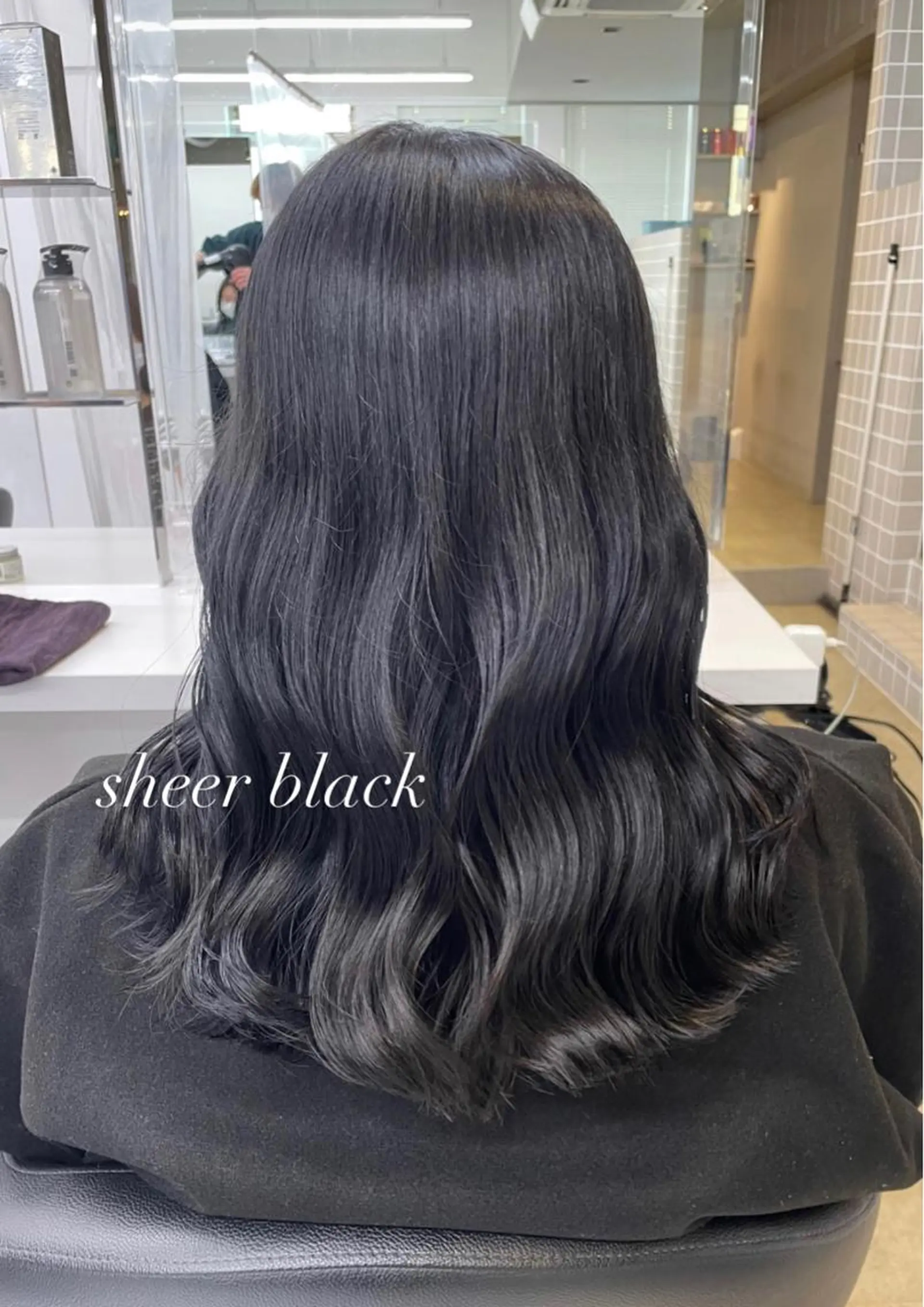 ミディアム カラー カット ヘアカラー トリートメント ヘッドスパ ヘアセット 韓国レイヤー ハッシュカットのヘアスタイル