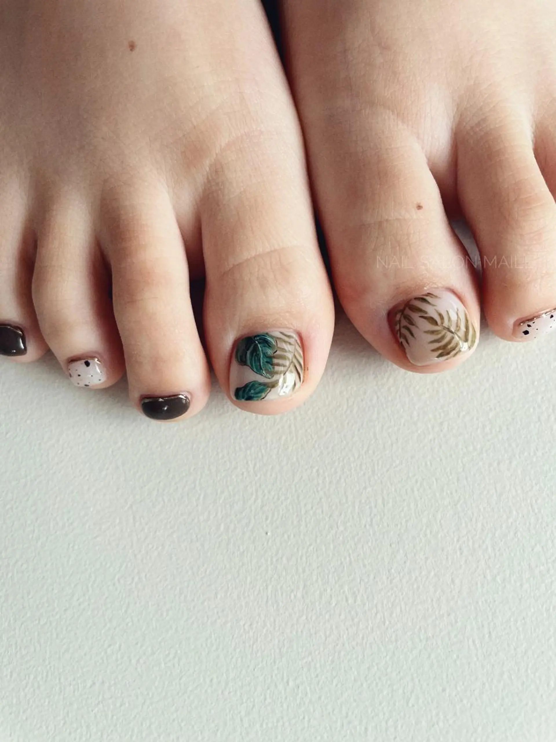 ネイル フットネイル nailsalonmaile所属・nail salon maile☽のネイルデザイン