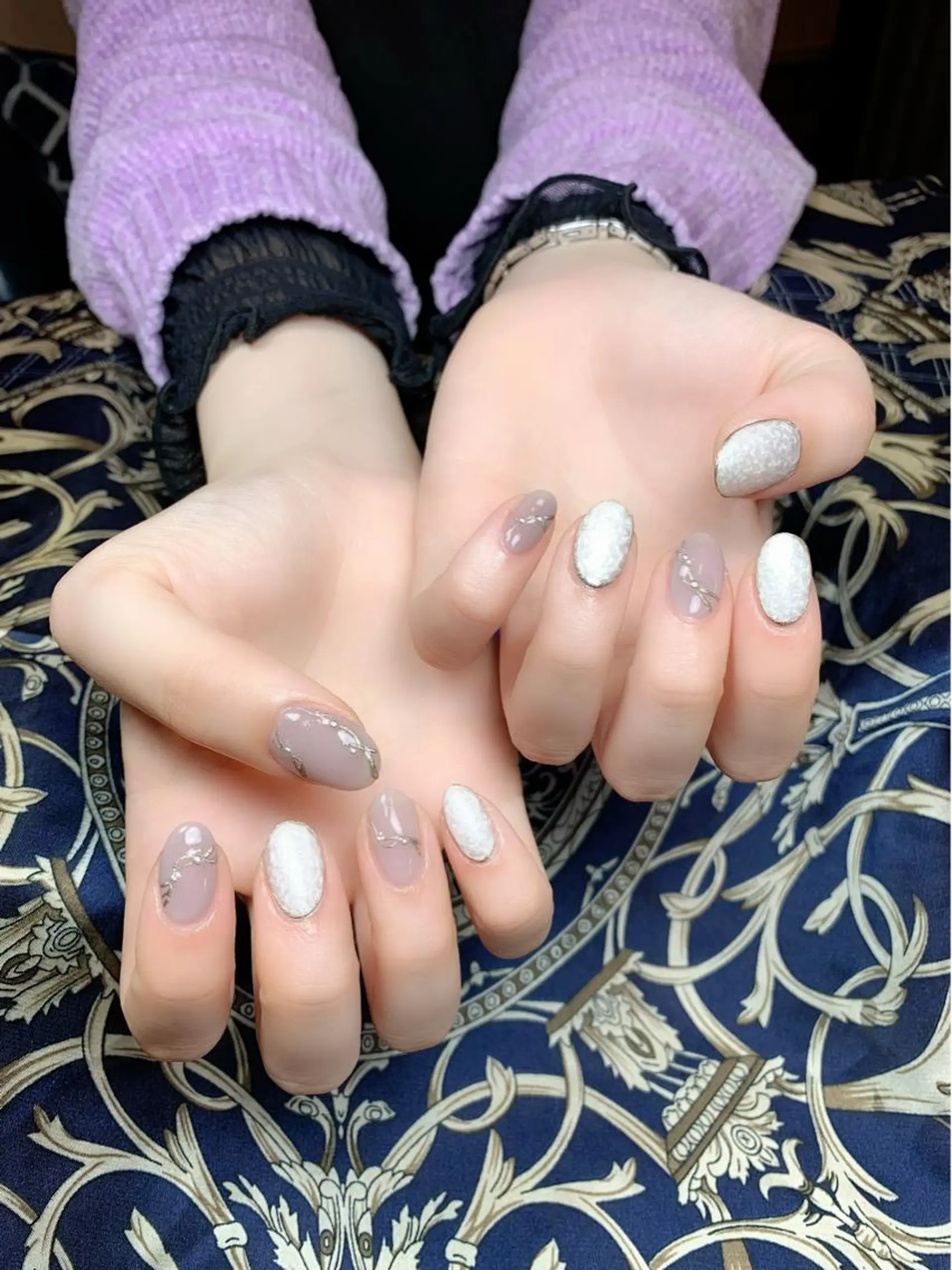 ネイル ジェルネイル ストーンネイル Nail Salon R.N アールドットエヌ所属・R.N アールドットエヌのネイルデザイン