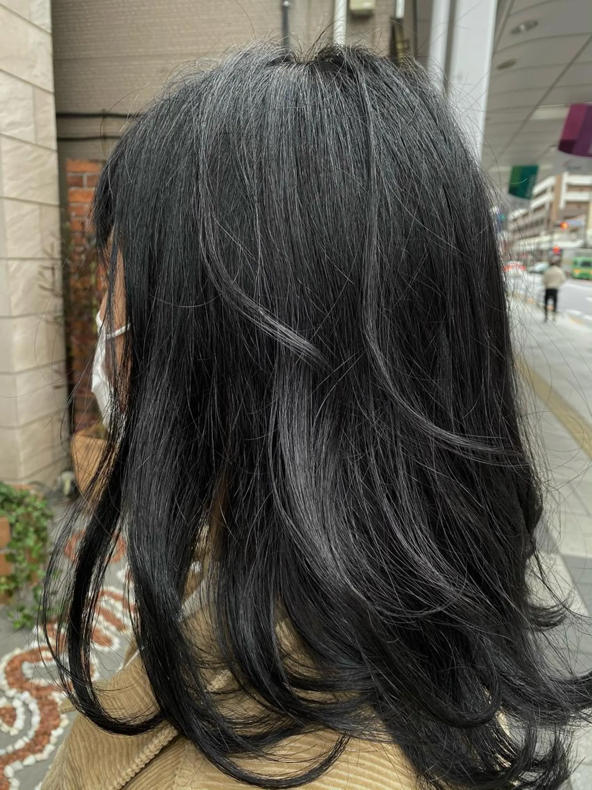 セミロング カラー 黒髪 ブルーカラー ブルーブラック カット ヘアカラー トリートメント 特殊カラー特化 ✂️SHIAN フジのヘアスタイル