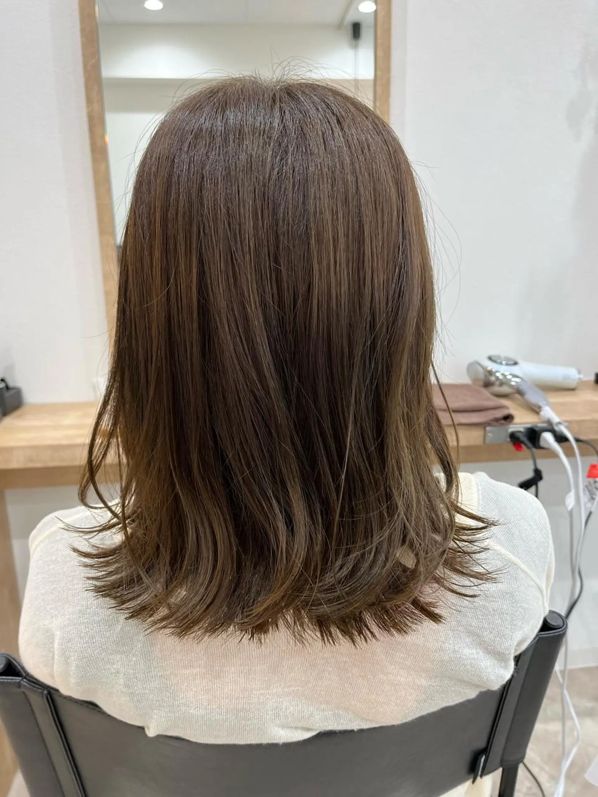 ミディアム カラー ベージュカラー ヘアカラー トリートメント entality所属・暖色ボブ 🍊rikakoのヘアスタイル