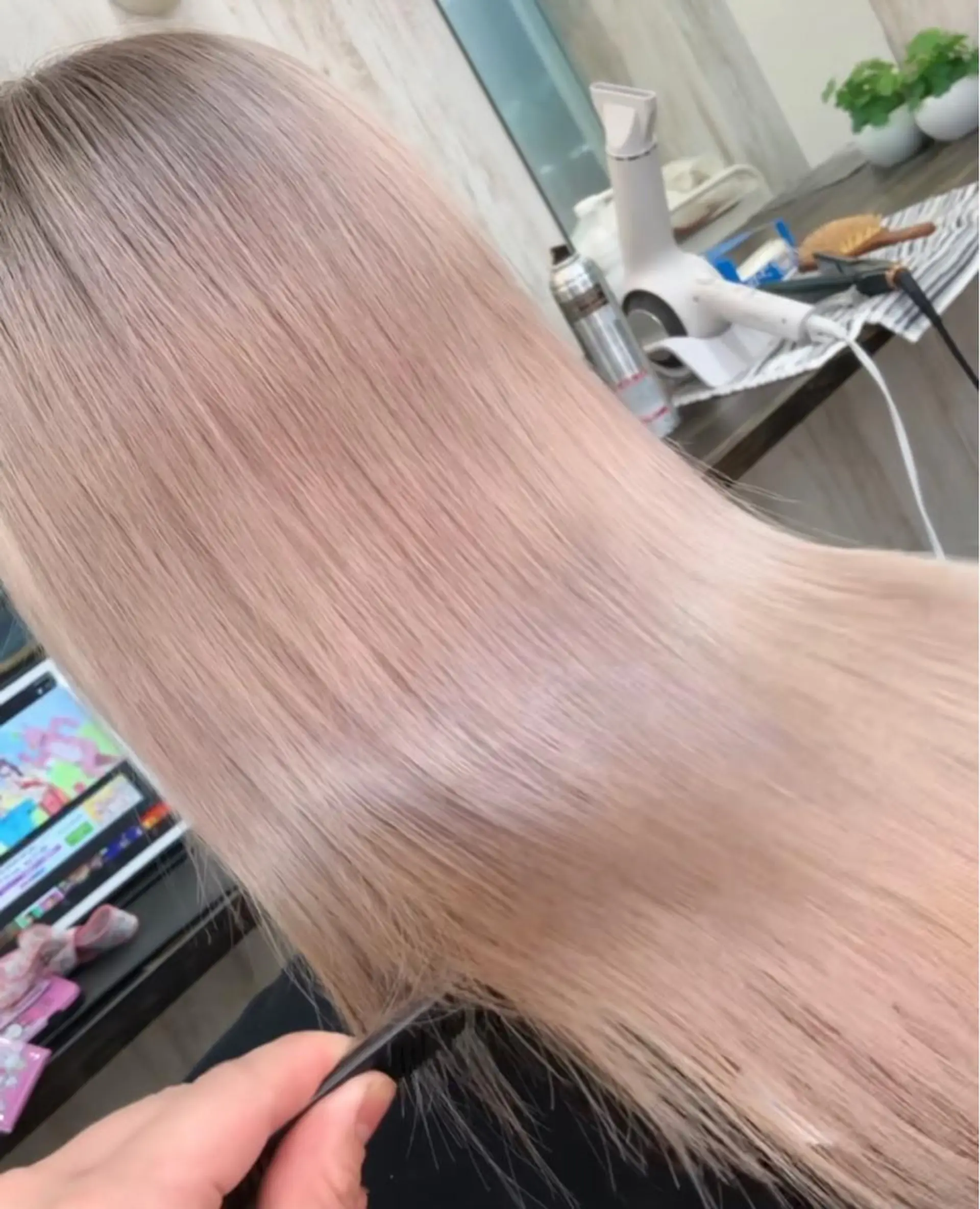 セミロング カラー プライベートサロン LyoN/RYOTAのヘアスタイル