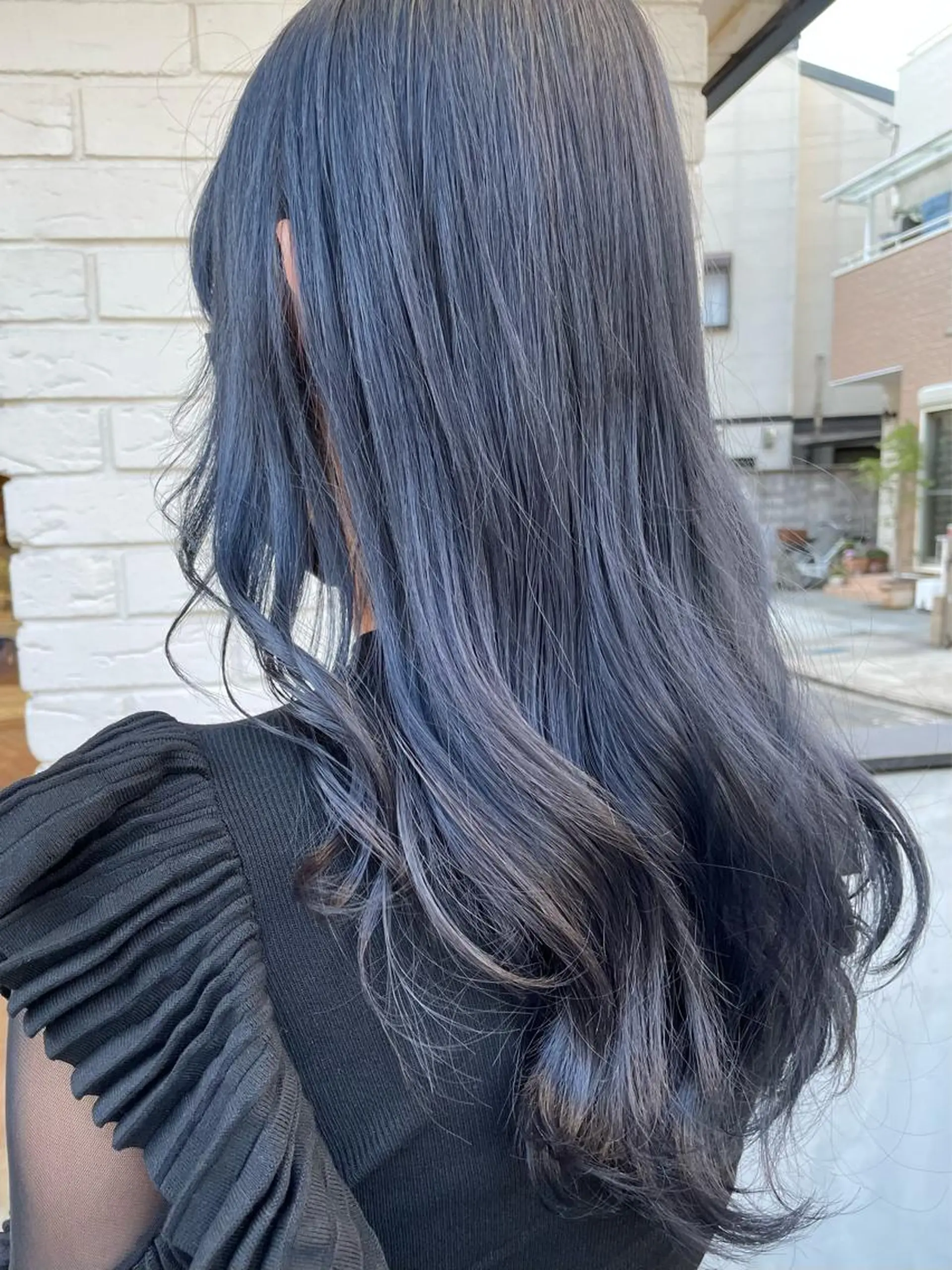 セミロング カラー ヘアアレンジ 黒髪 ブルーカラー ブルーブラック 🎗秋山勇 /三宮指名No.1のヘアスタイル