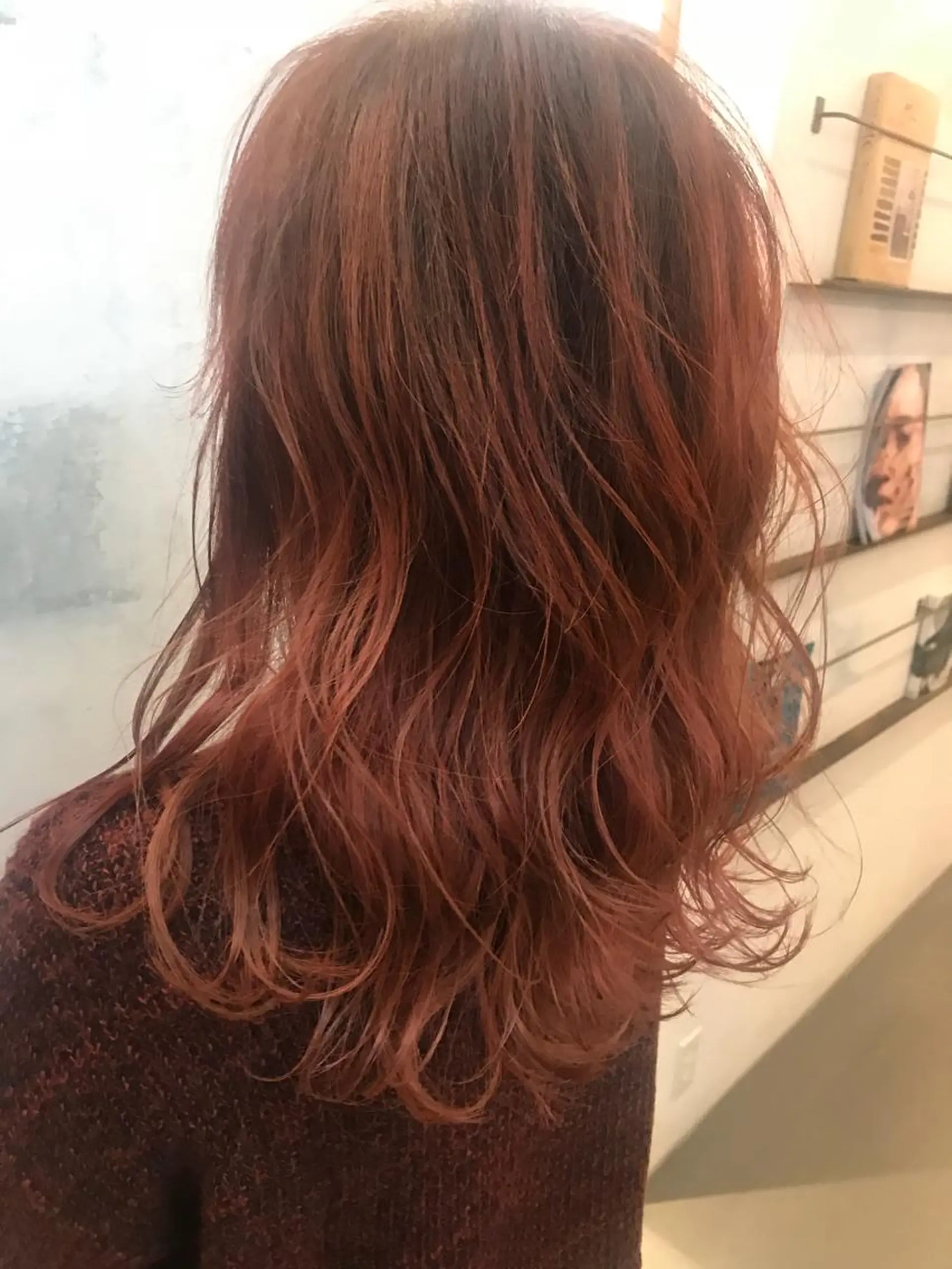 ロング カラー バレイヤージュ グラデーションカラー ピンクカラー レイヤーカット ヘアカラー トリートメント 🍑艶髪✖️暖色系 ✨momoka🍑のヘアスタイル
