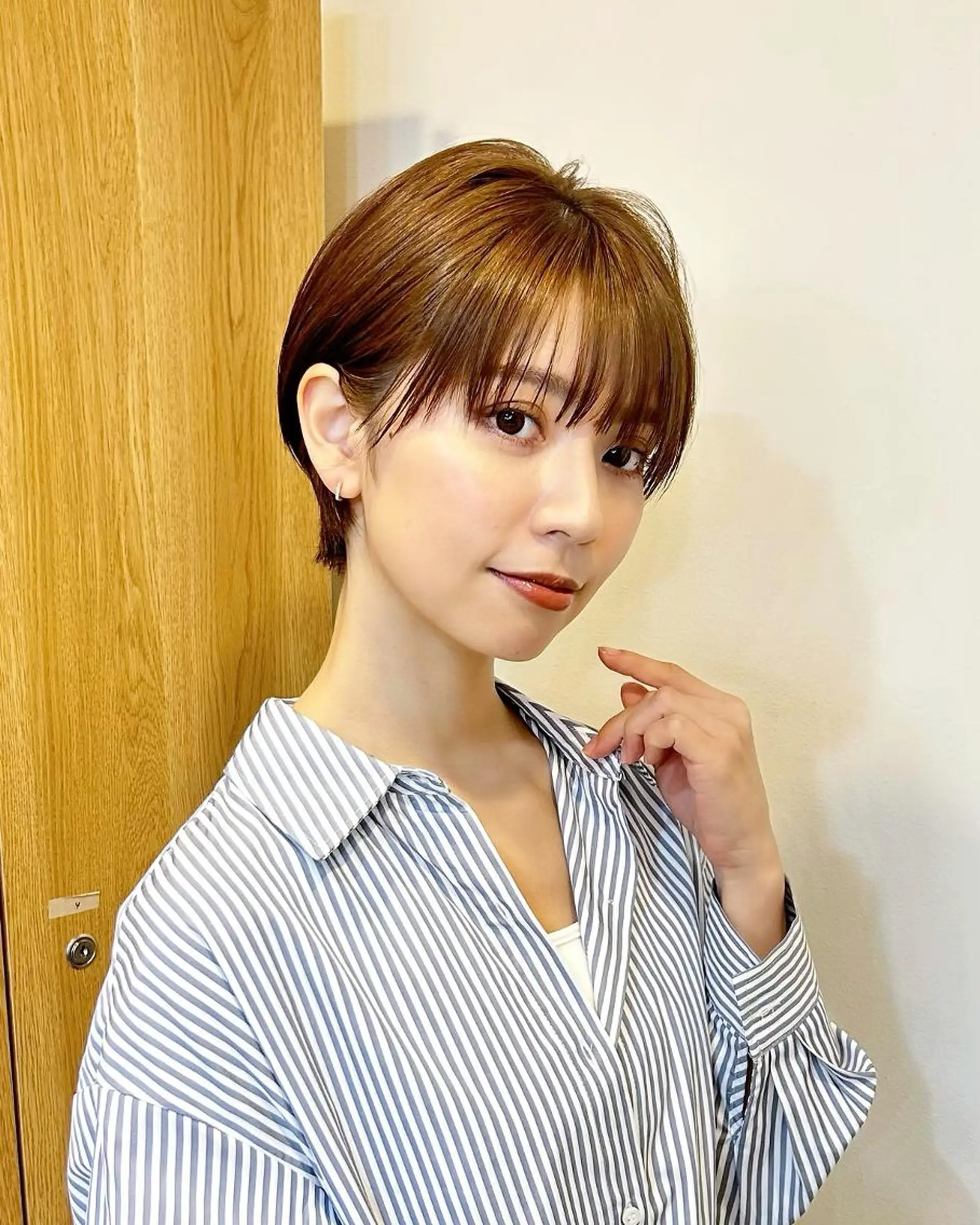 ショート カット ヘアカラー ioe 茶屋町のヘアスタイル
