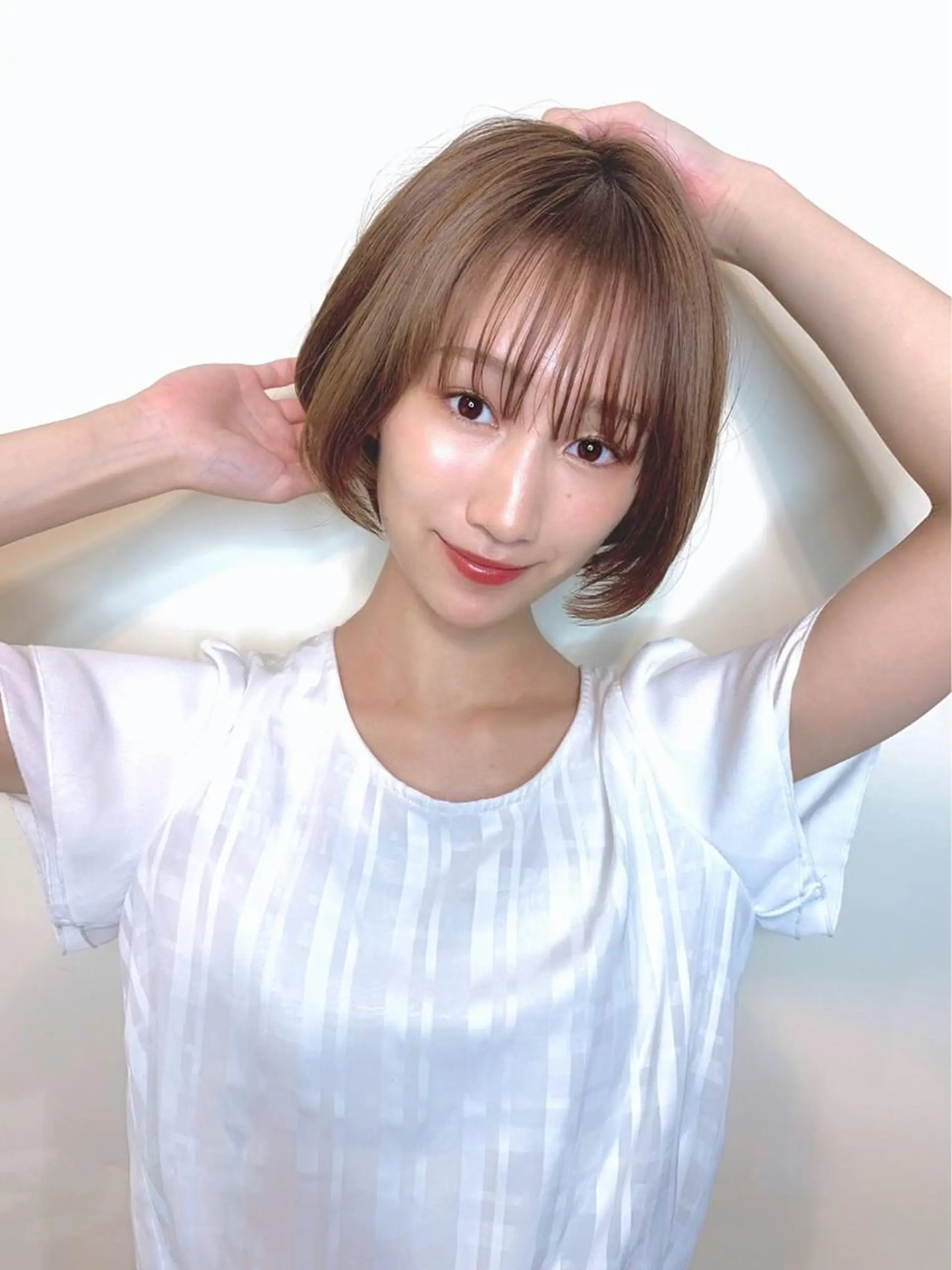 ミディアム カラー パーマ ヘアアレンジ 【公式】amble luxe池袋東口💛のヘアスタイル