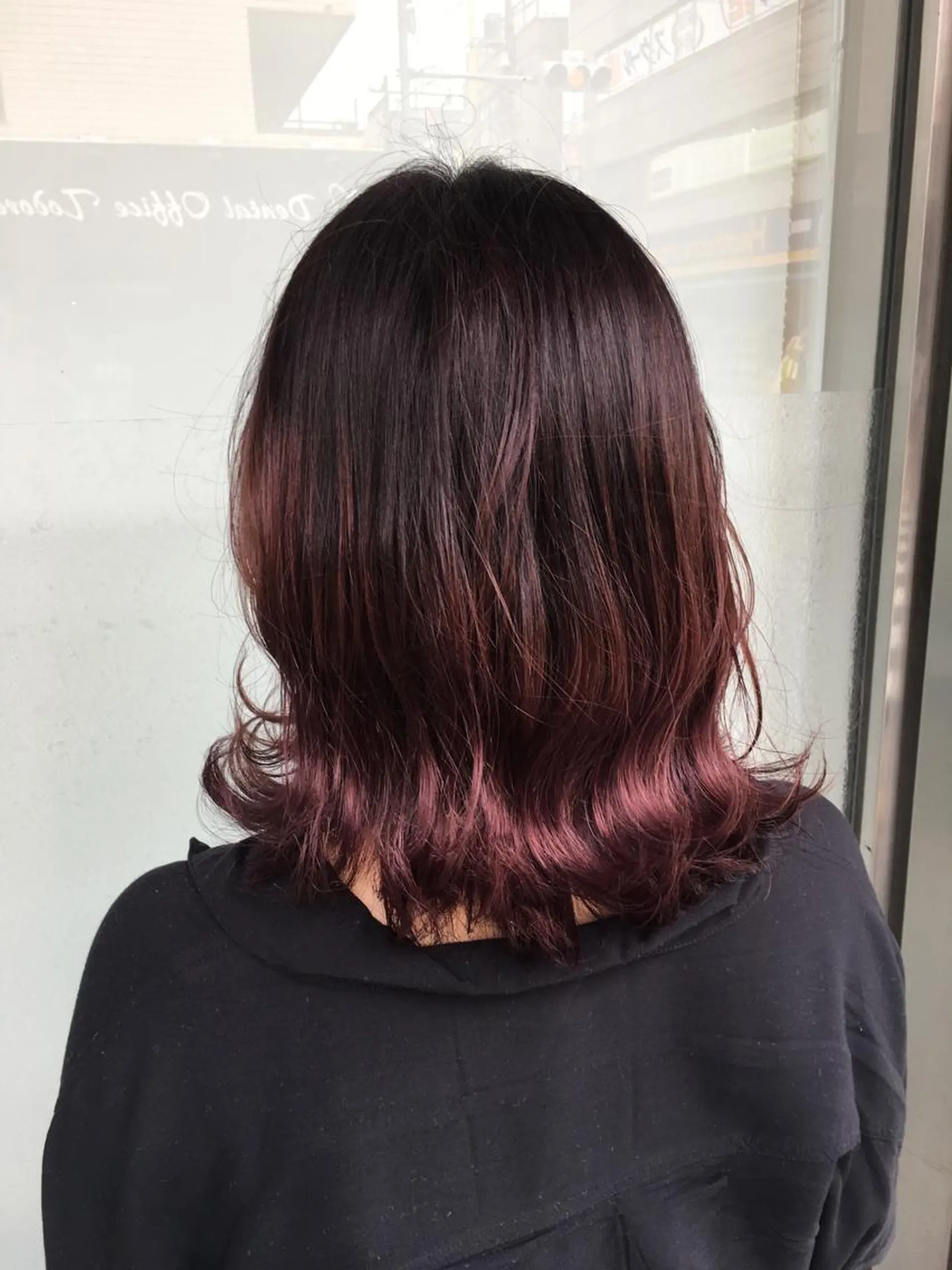 ミディアム カラー ブリーチ ピンクカラー ピンクパープル パープルカラー 寺内 紳悟のヘアスタイル