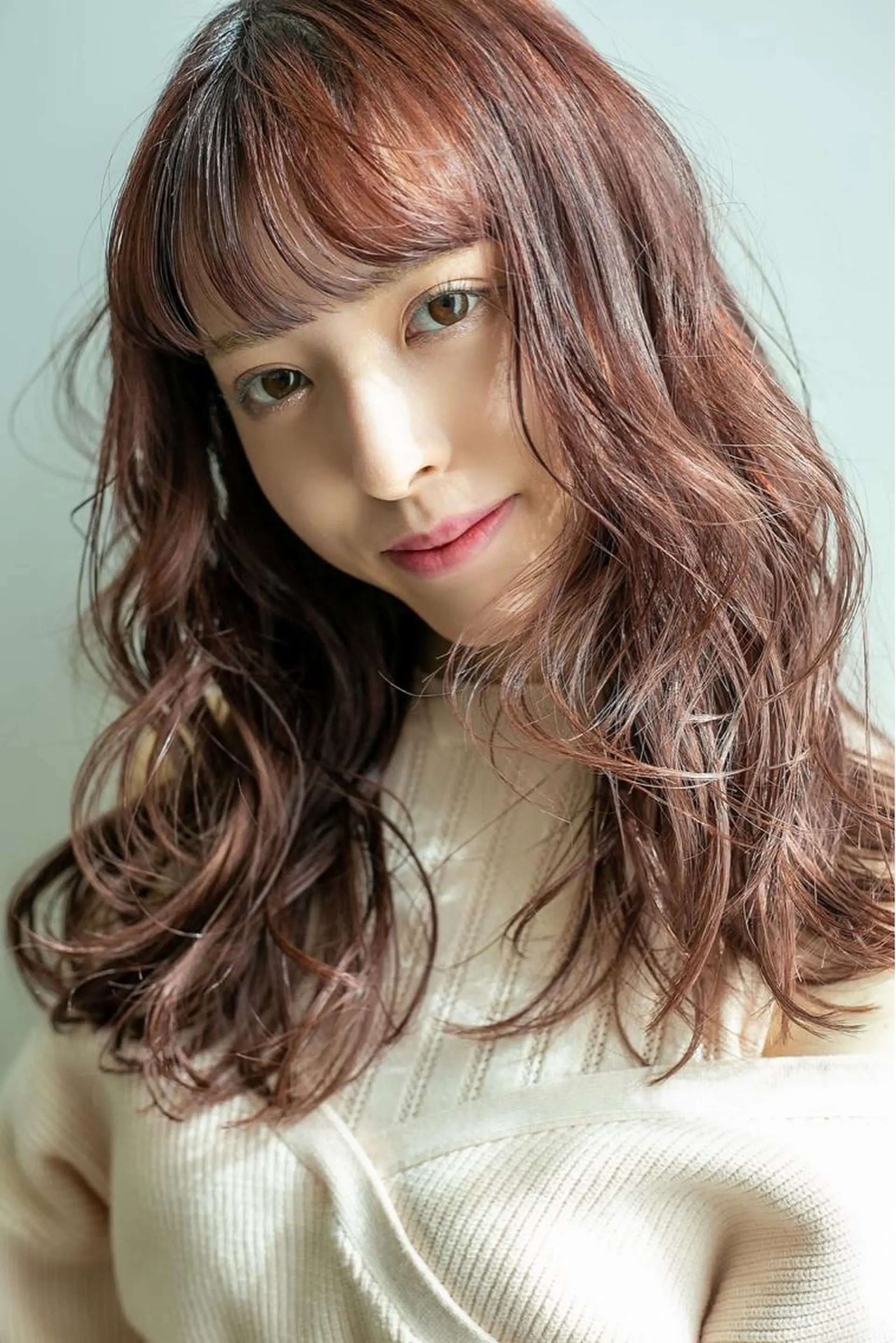 ロング カット ヘアカラー トリートメント シンタニ ナオトのヘアスタイル