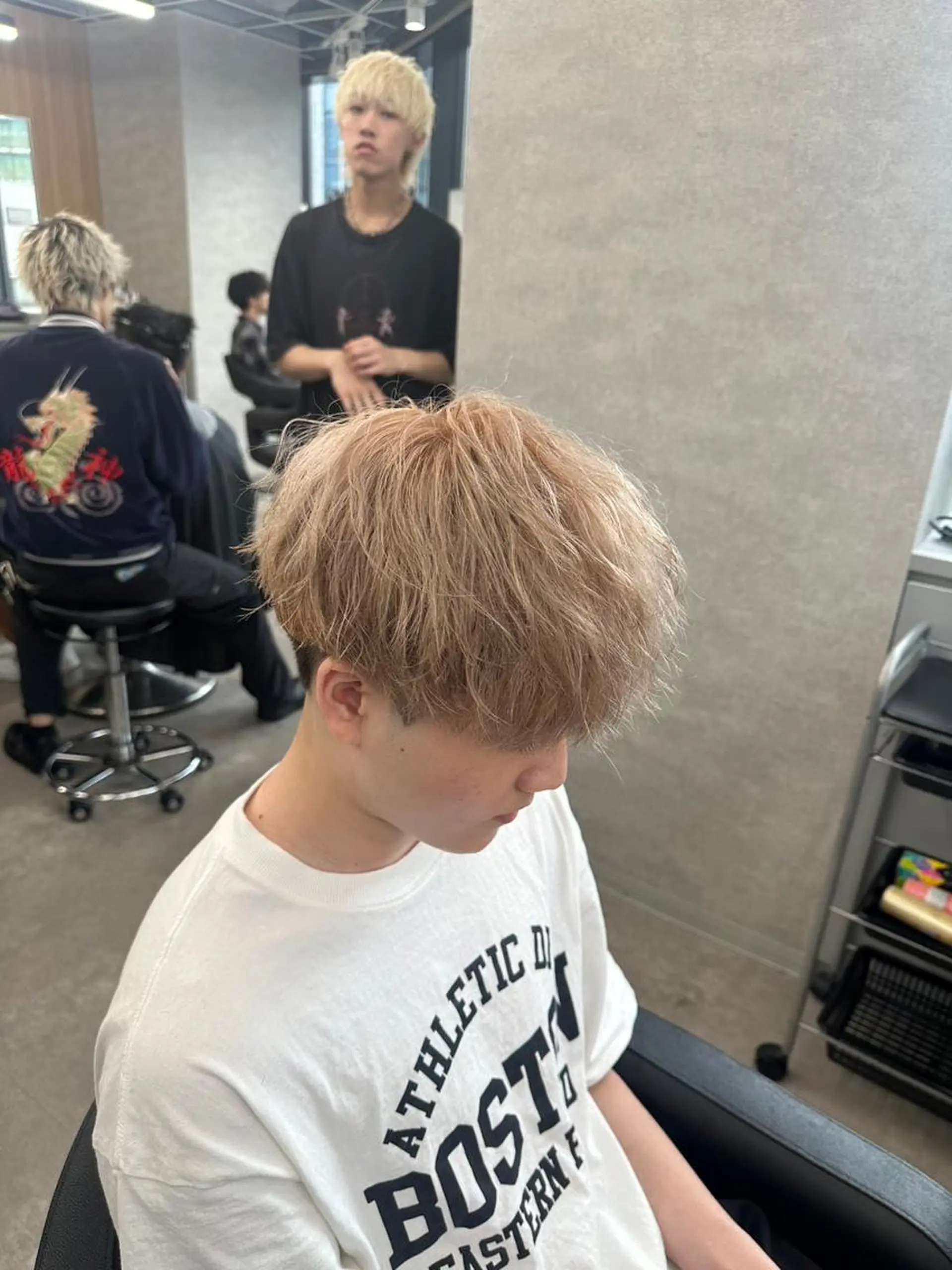 カラー カット ヘアカラー クラシックスタイル 💈鈴木洵誠のヘアスタイル