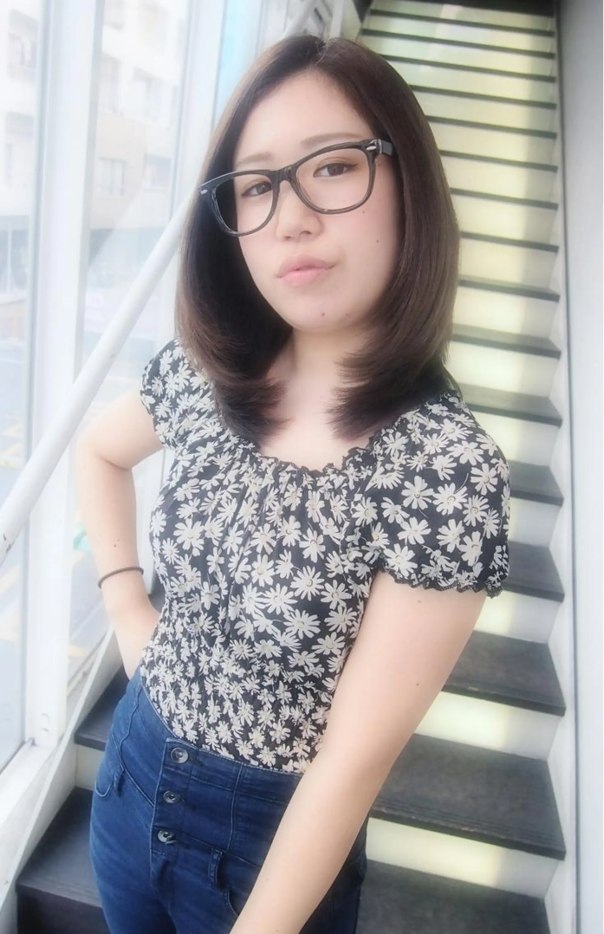 カラー パピヨンロゼ カラー特化/ブリーチのヘアスタイル