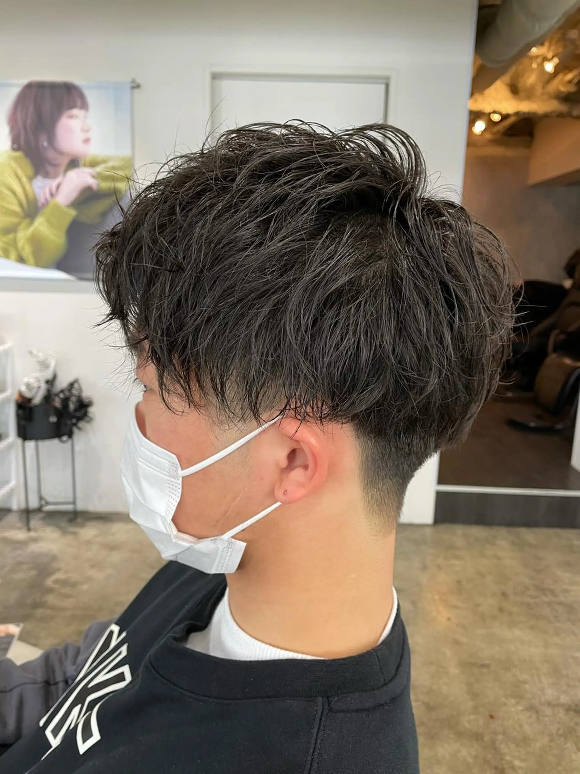 ショート パーマ 顔まわり/艶カラー スズキサトミのヘアスタイル