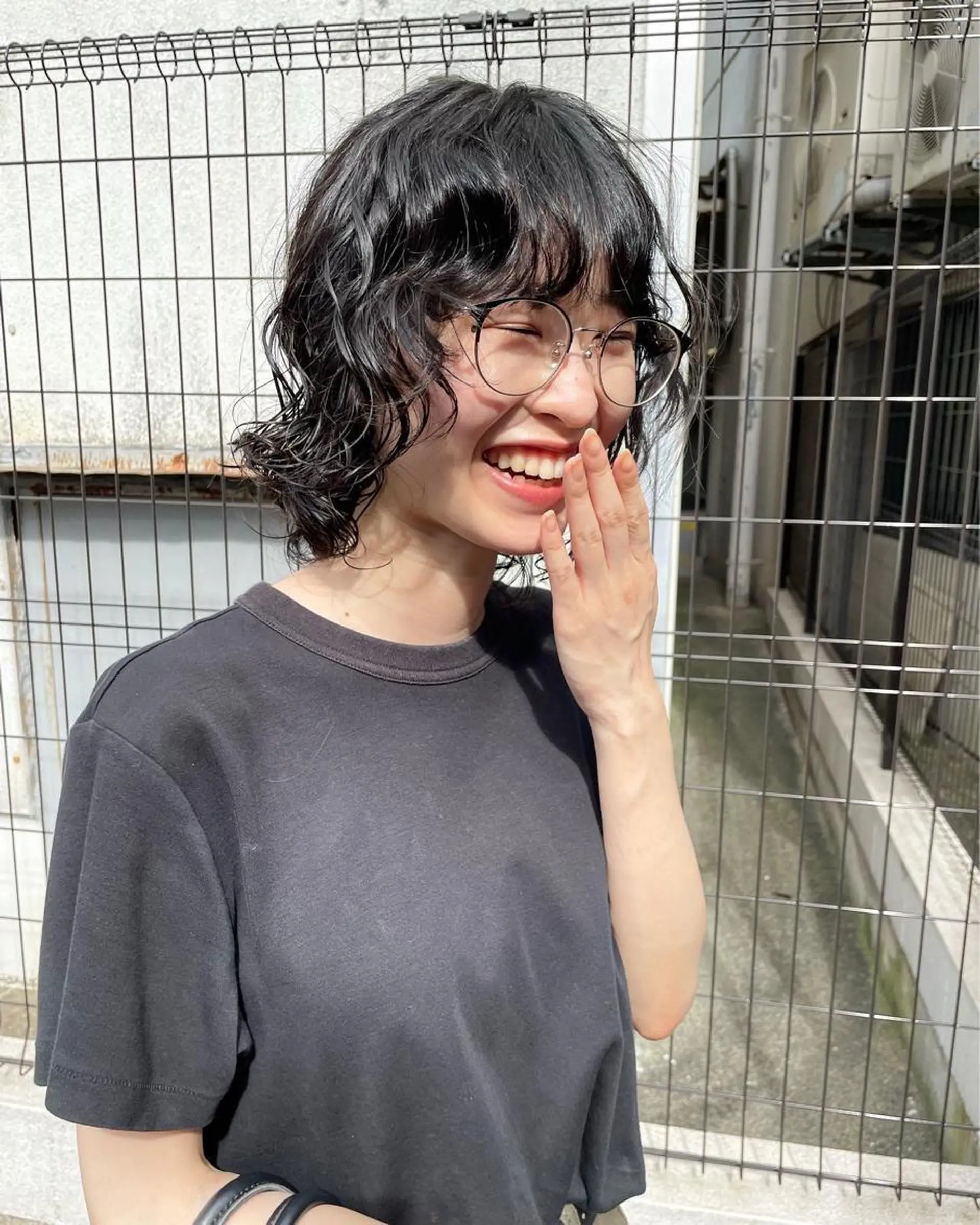 ミディアム パーマ tomo🍒パーマ ハイトーン似合わせのヘアスタイル