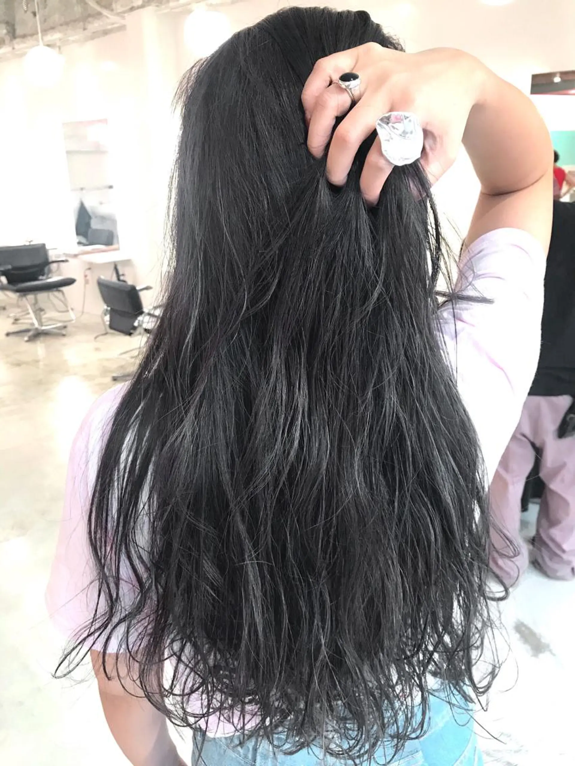 ロング カラー GRAND OMOTESANDOのヘアスタイル