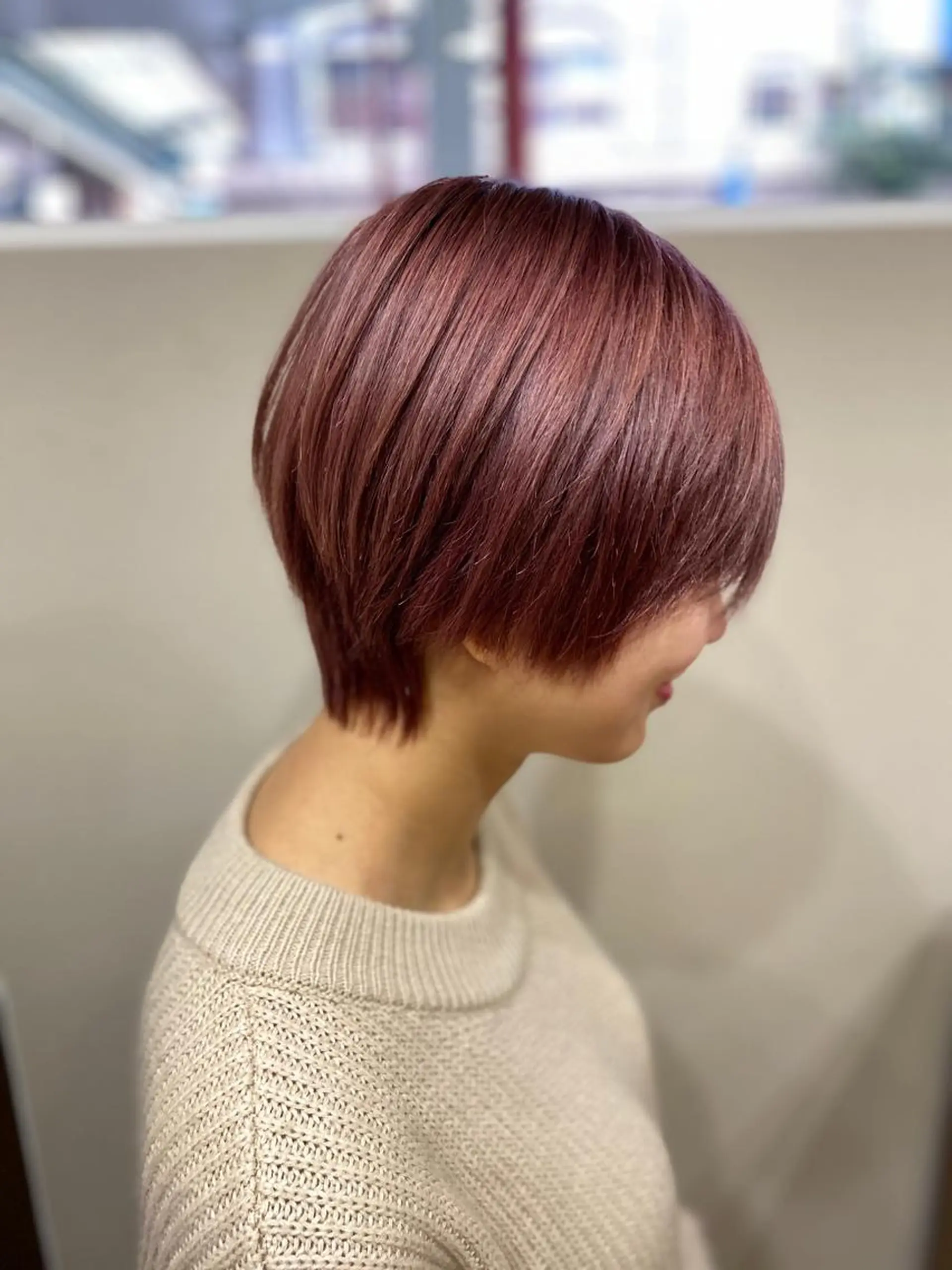 ショート カラー カシス ヘアカラー シェアサロン　シエナ所属・東條 克義のヘアスタイル