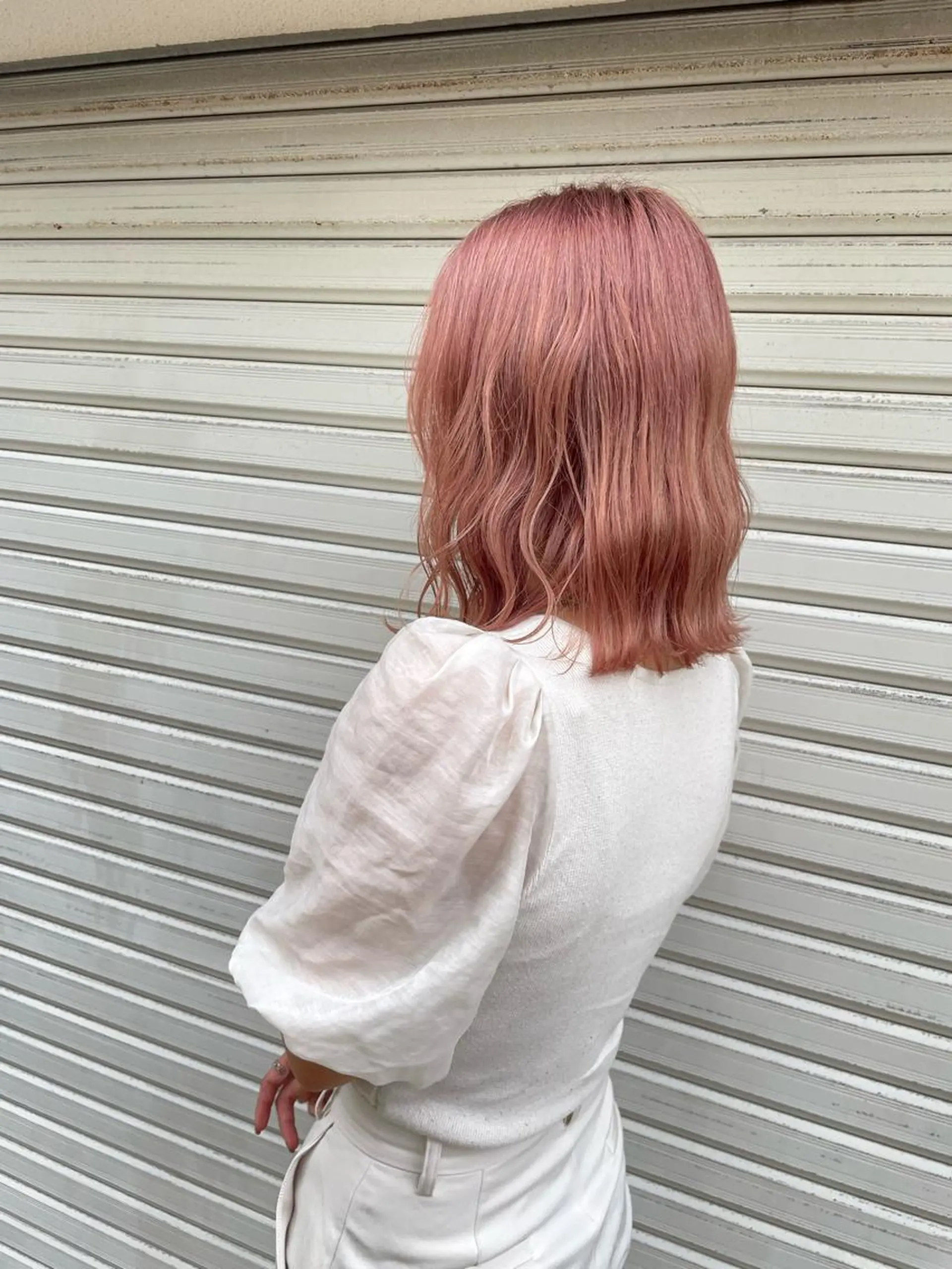 ミディアム カラー ブリーチカラーが人気 onnuのヘアスタイル