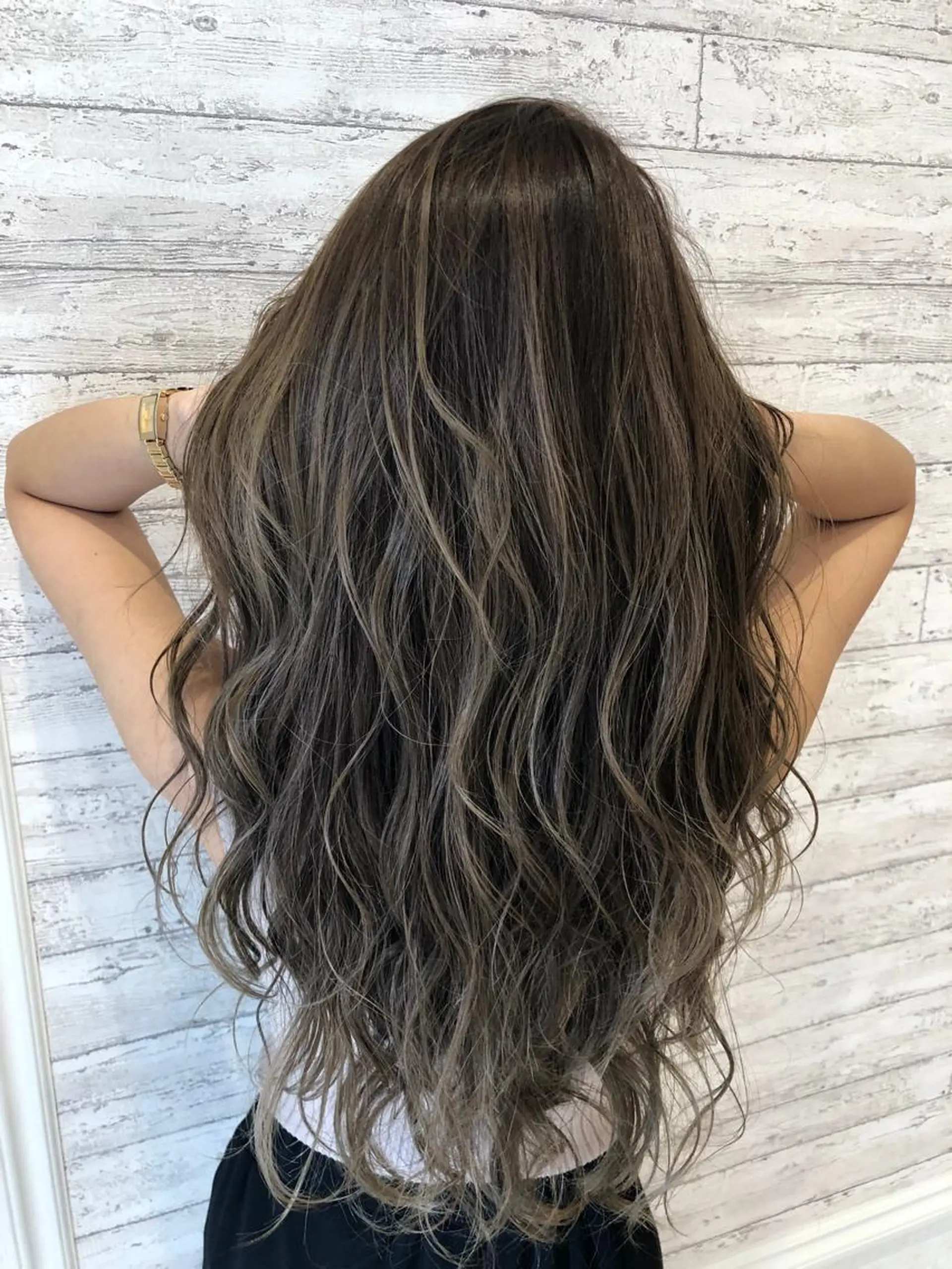 ロング カラー カット ヘアカラー トリートメント ヘッドスパ ☆ハイトーン口コミ◎ WiLL/京橋のヘアスタイル