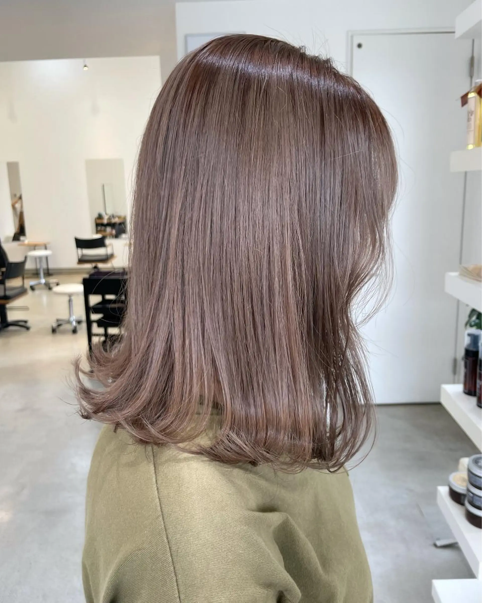 ミディアム カラー mir所属・柿沼 未夢のヘアスタイル