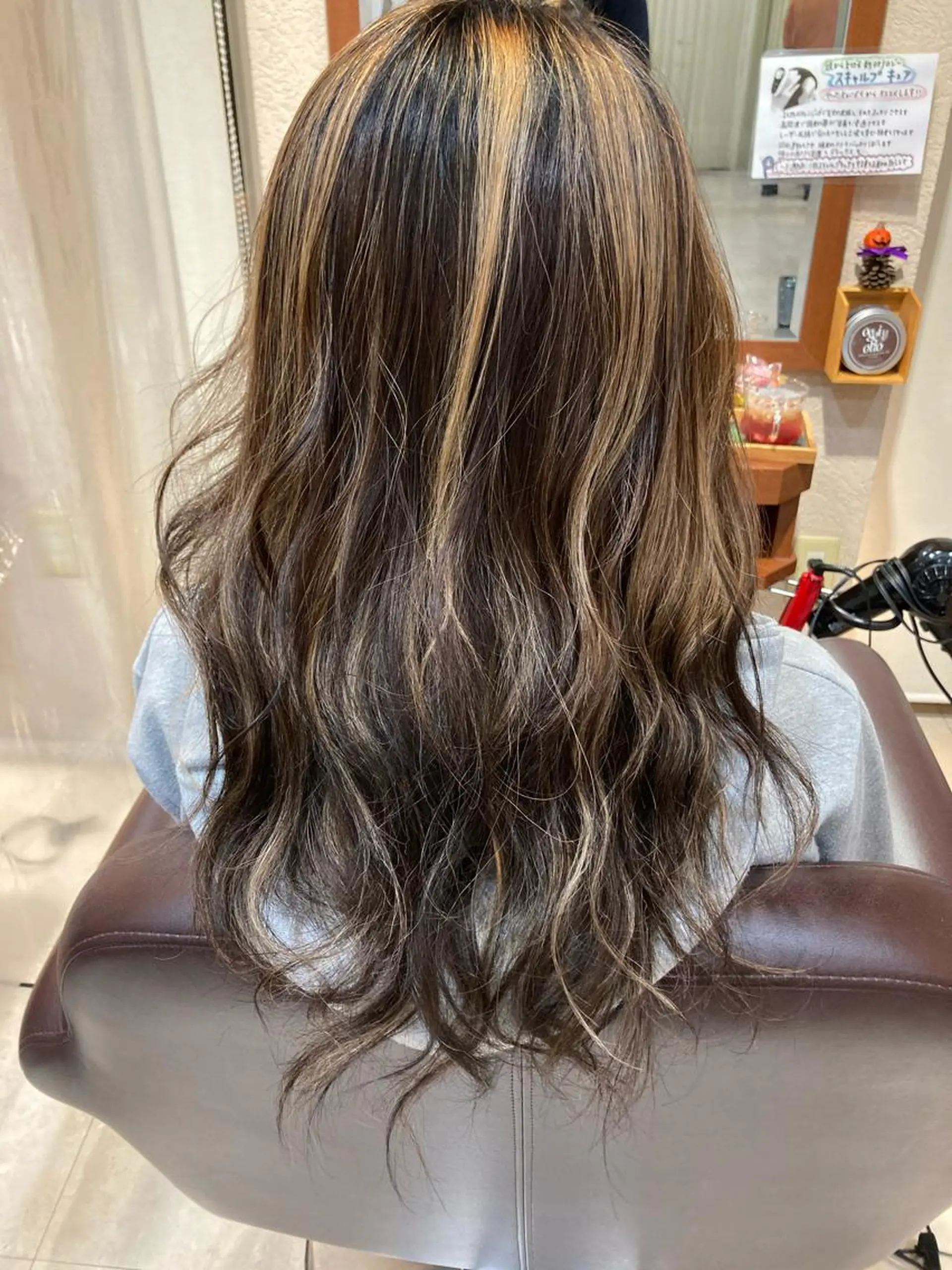 ロング カラー ハイライトカラー ハイライト 髪質改善/透明感 カラー/内藤有須加のヘアスタイル