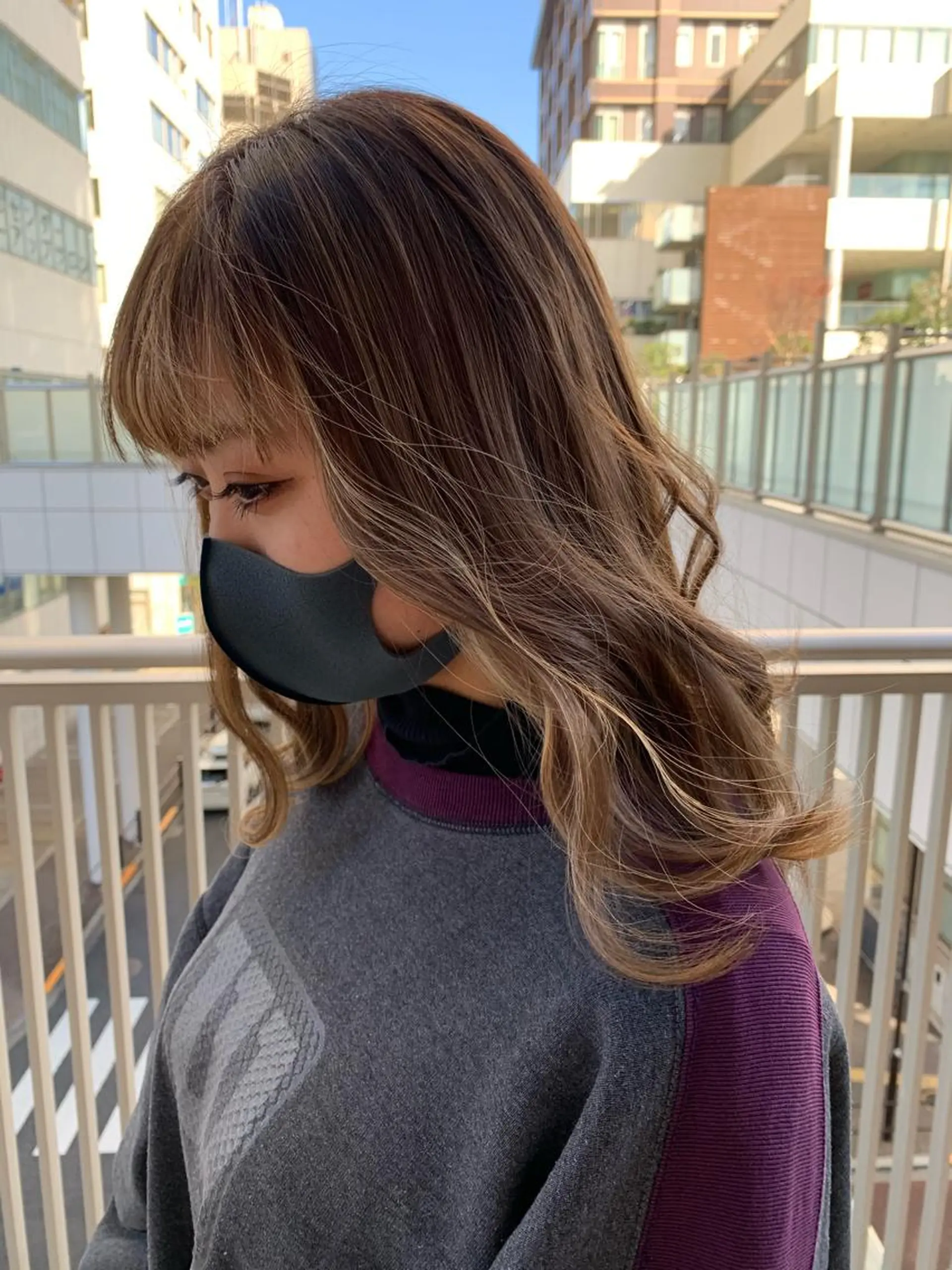 セミロング カラー ミストバング  フェイスフレーミング 坂井翔　kiju オーナースタイリストのヘアスタイル