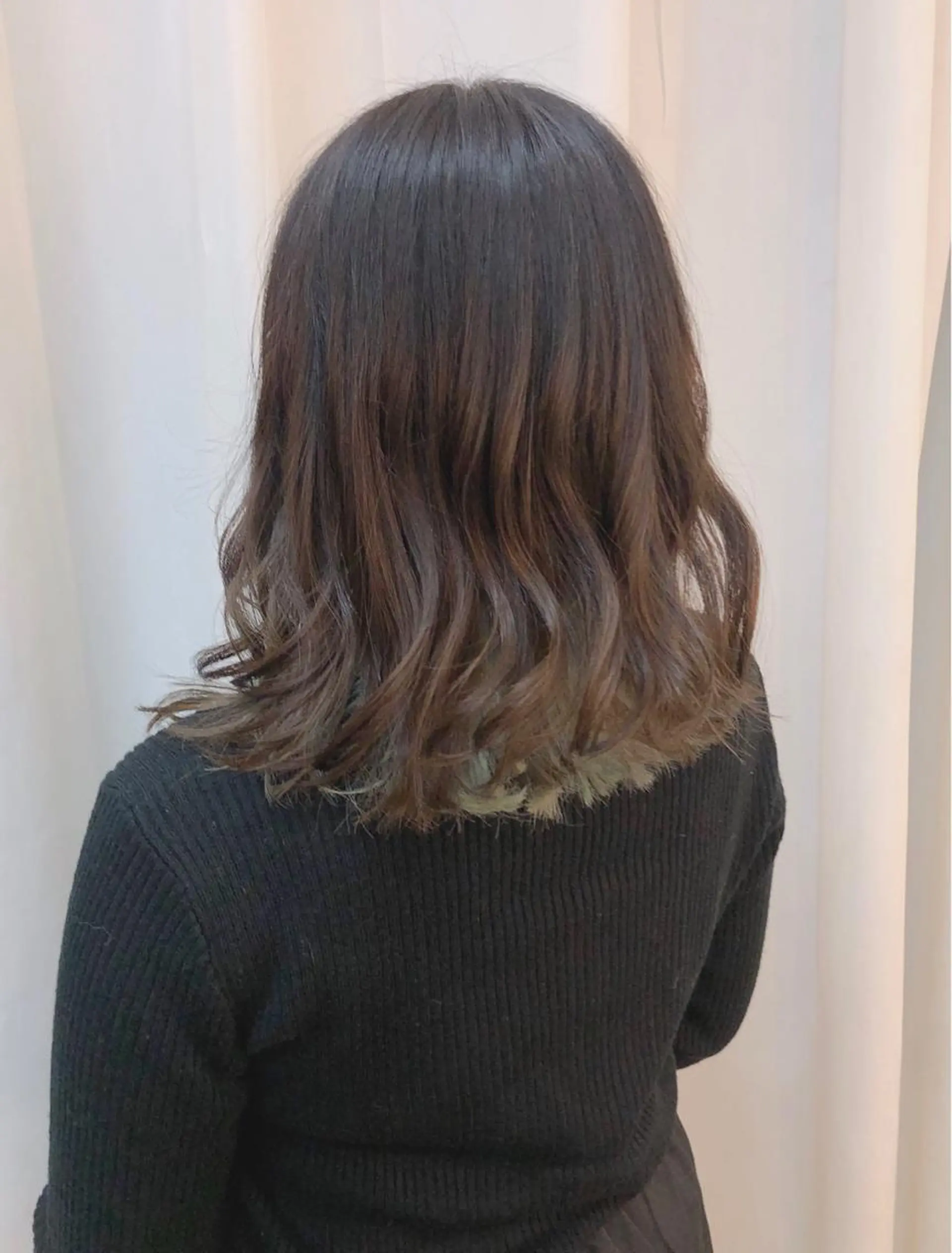 ミディアム ボブ 外ハネヘア いけがみ ゆかなのヘアスタイル