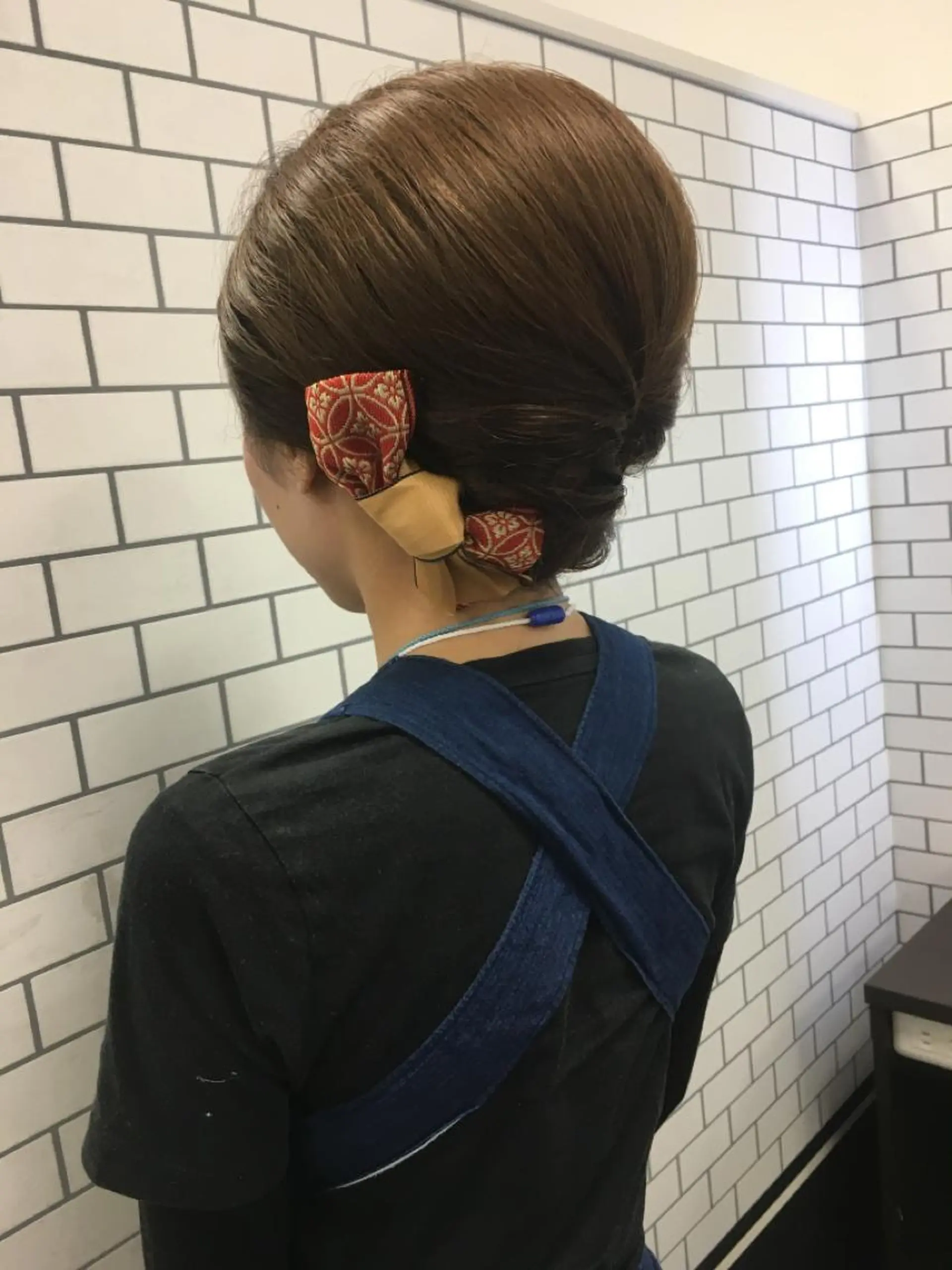 セミロング UNDER vr 【アンダーバー】のヘアスタイル