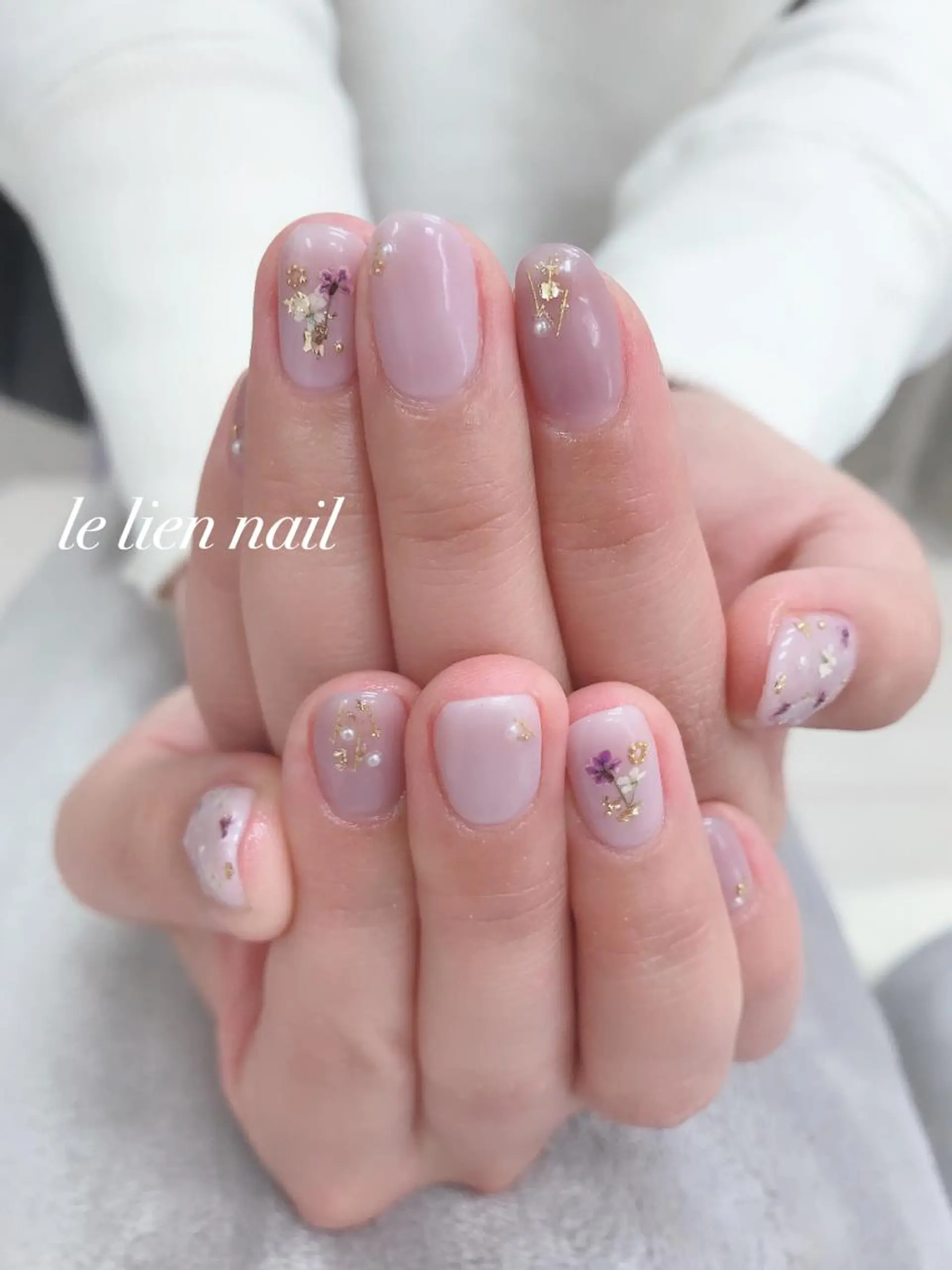 ショート パープルカラー ハンドネイル le lien nailのネイルデザイン