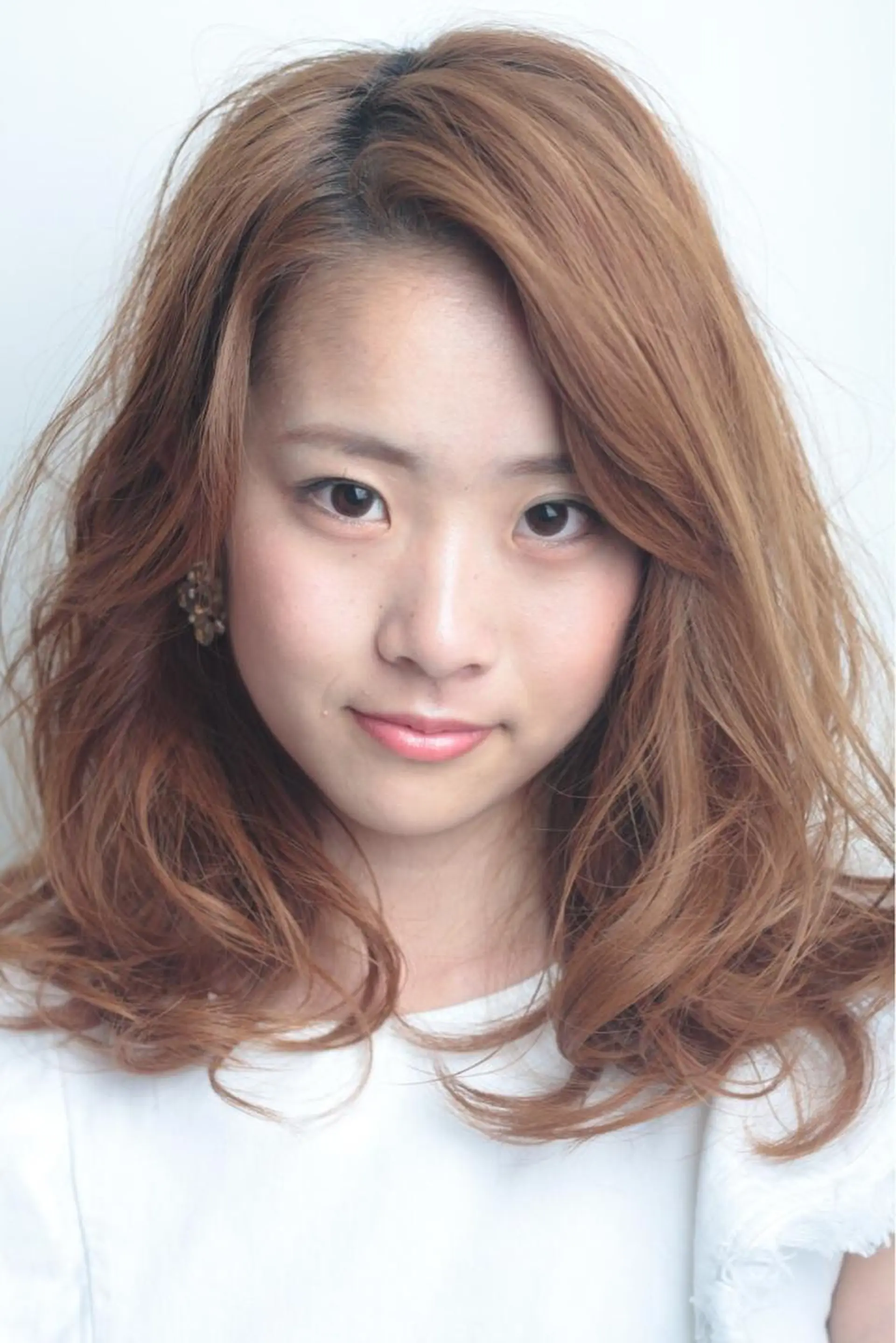 ミディアム カラー RESBORN所属・長岡 大偉のヘアスタイル