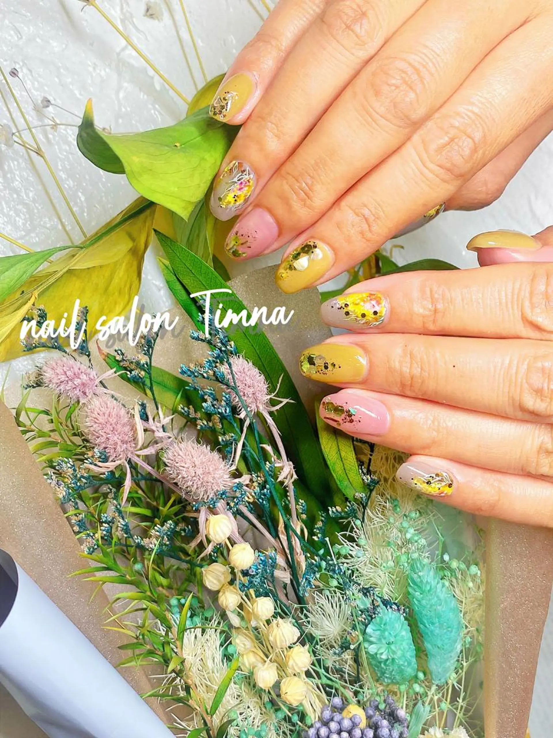 ショート ハンドネイル NAILSALON 🍔Timna🍟のネイルデザイン