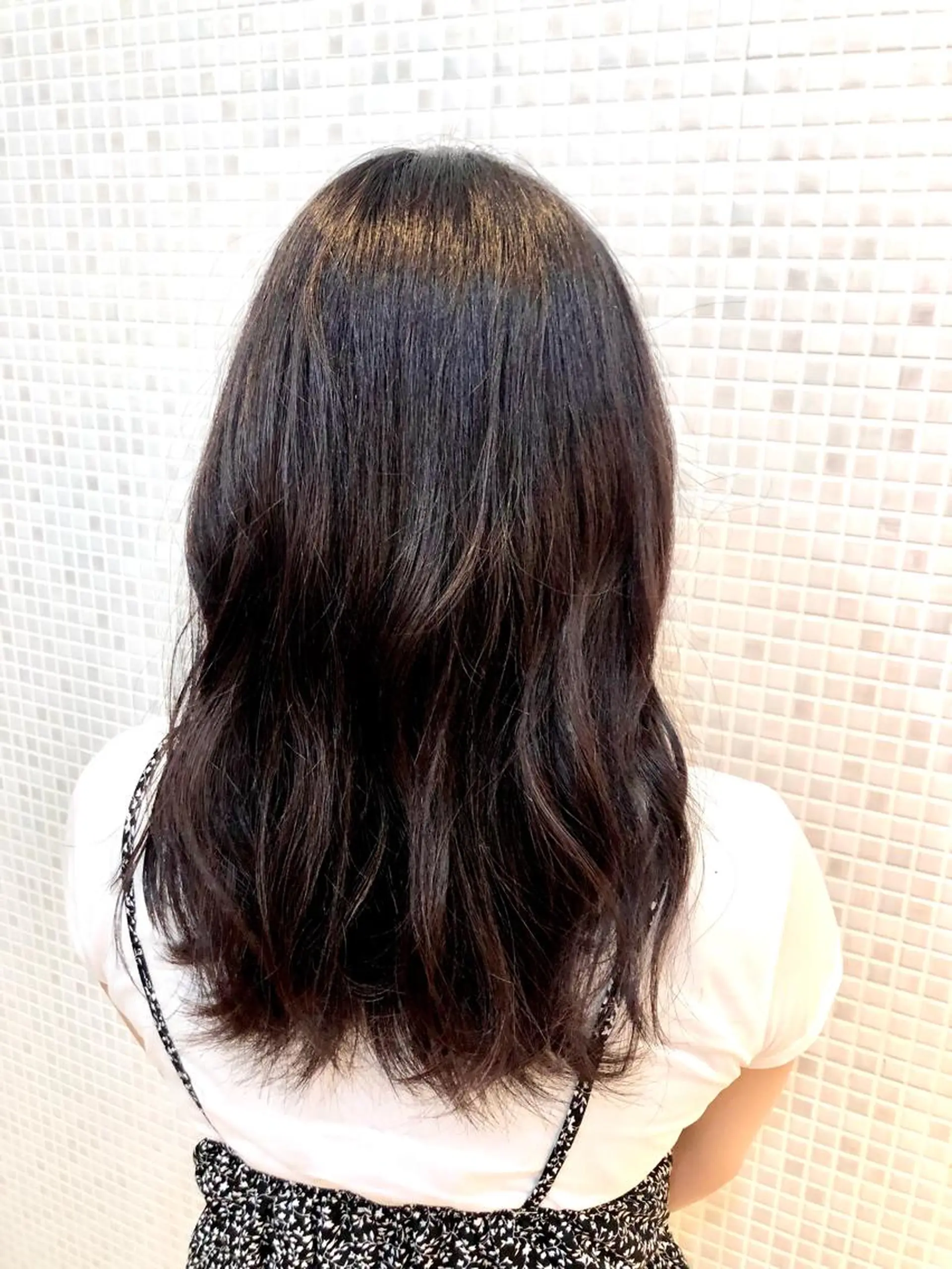 ロング カット ヘアカラー トリートメント 岩谷 愛依のヘアスタイル