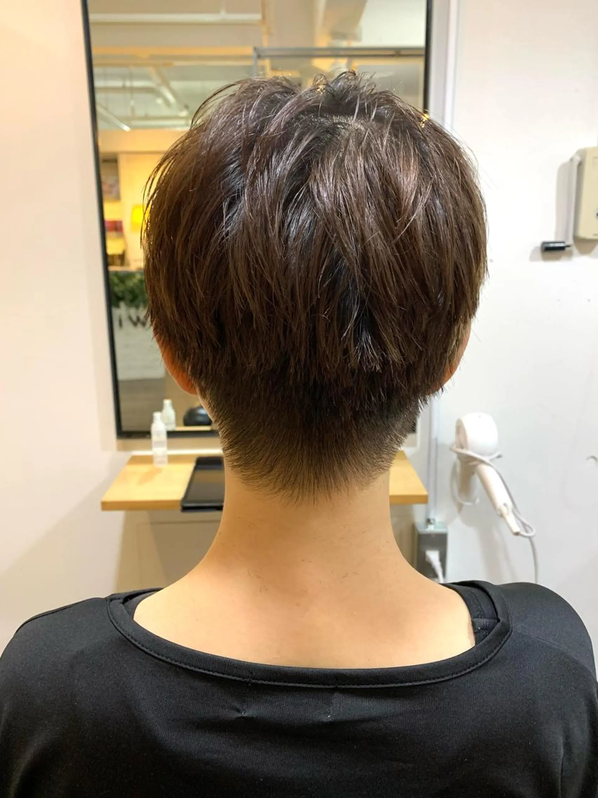 ショート 松嶋 歩のヘアスタイル
