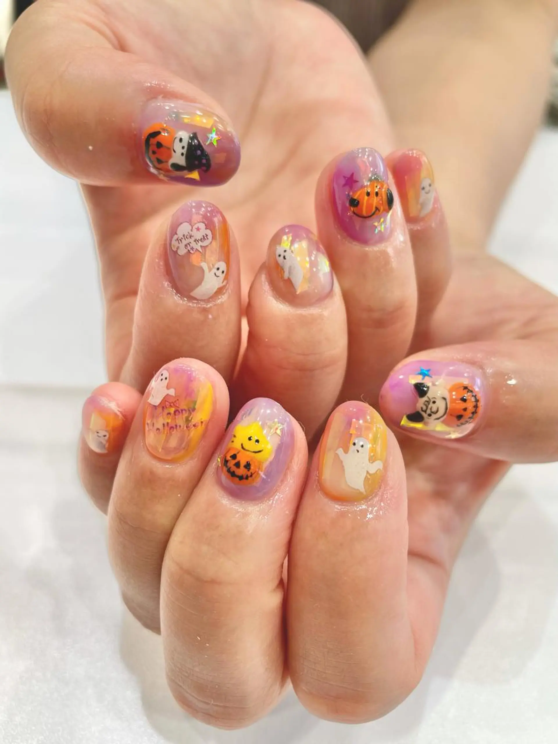 ネイル ハンドネイル Ash関内ネイリスト 荒木晴香のネイルデザイン