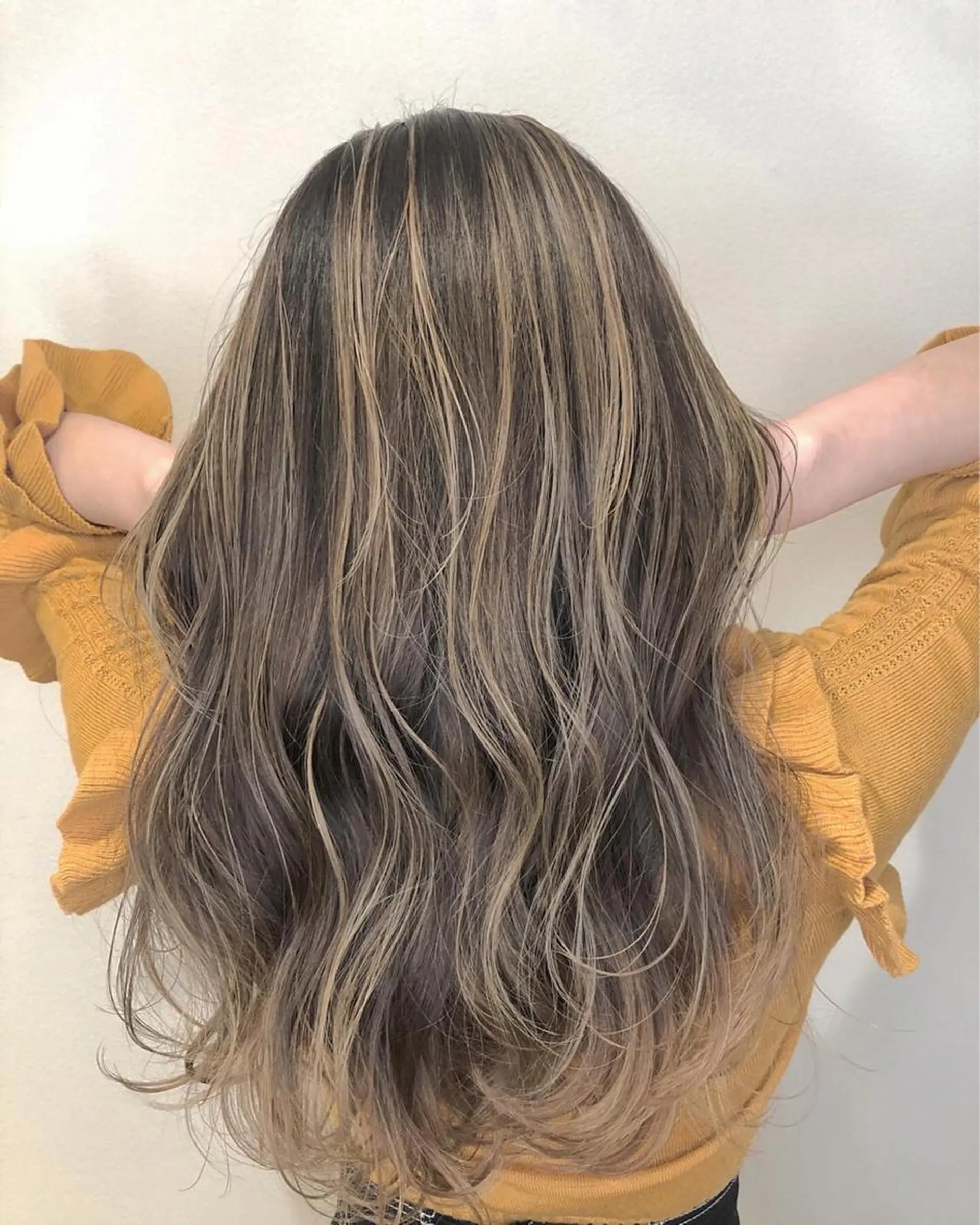 ロング カラー カット ヘアカラー トリートメント 河合秀明/ハイライト /インナーカラーのヘアスタイル