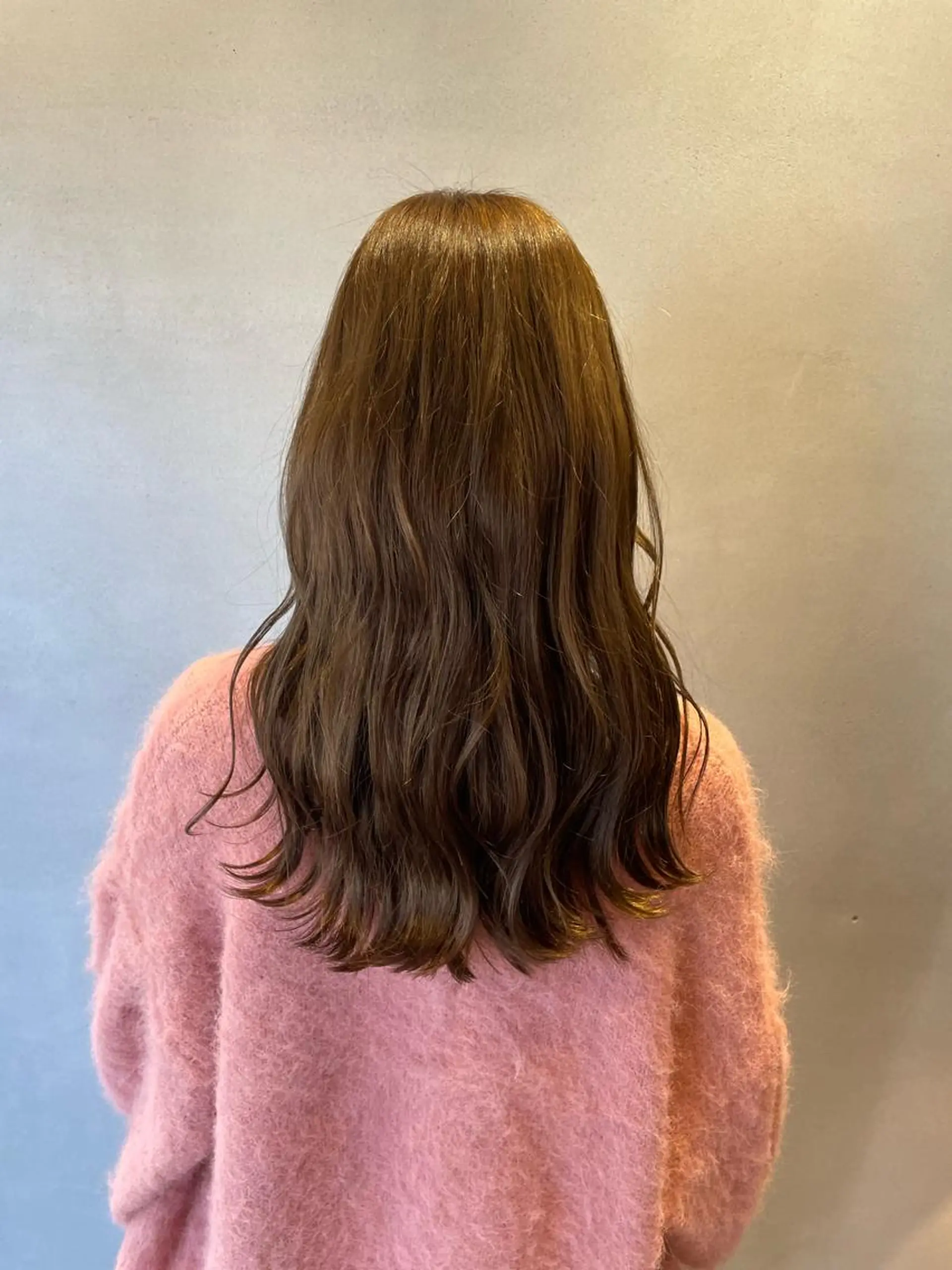 ロング カラー ベージュカラー ブリーチ 森 遥菜のヘアスタイル