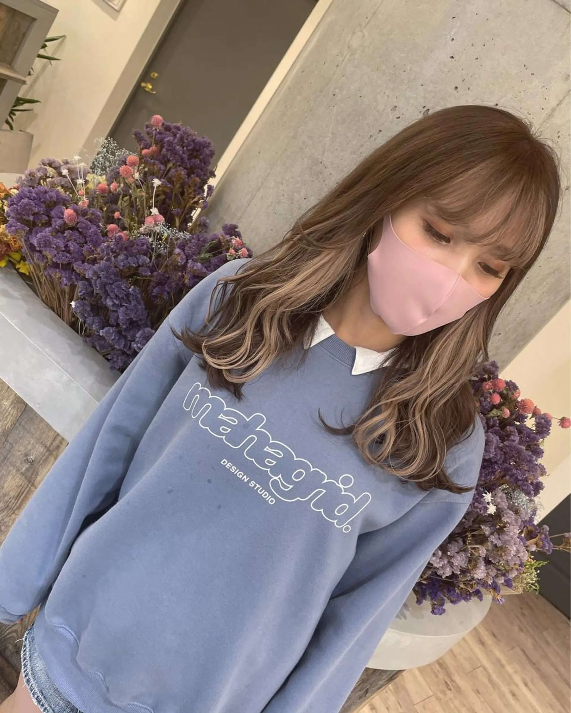 セミロング シールエクステ エクステ ハイトーン特化サロン 🍑momo🍑のヘアスタイル