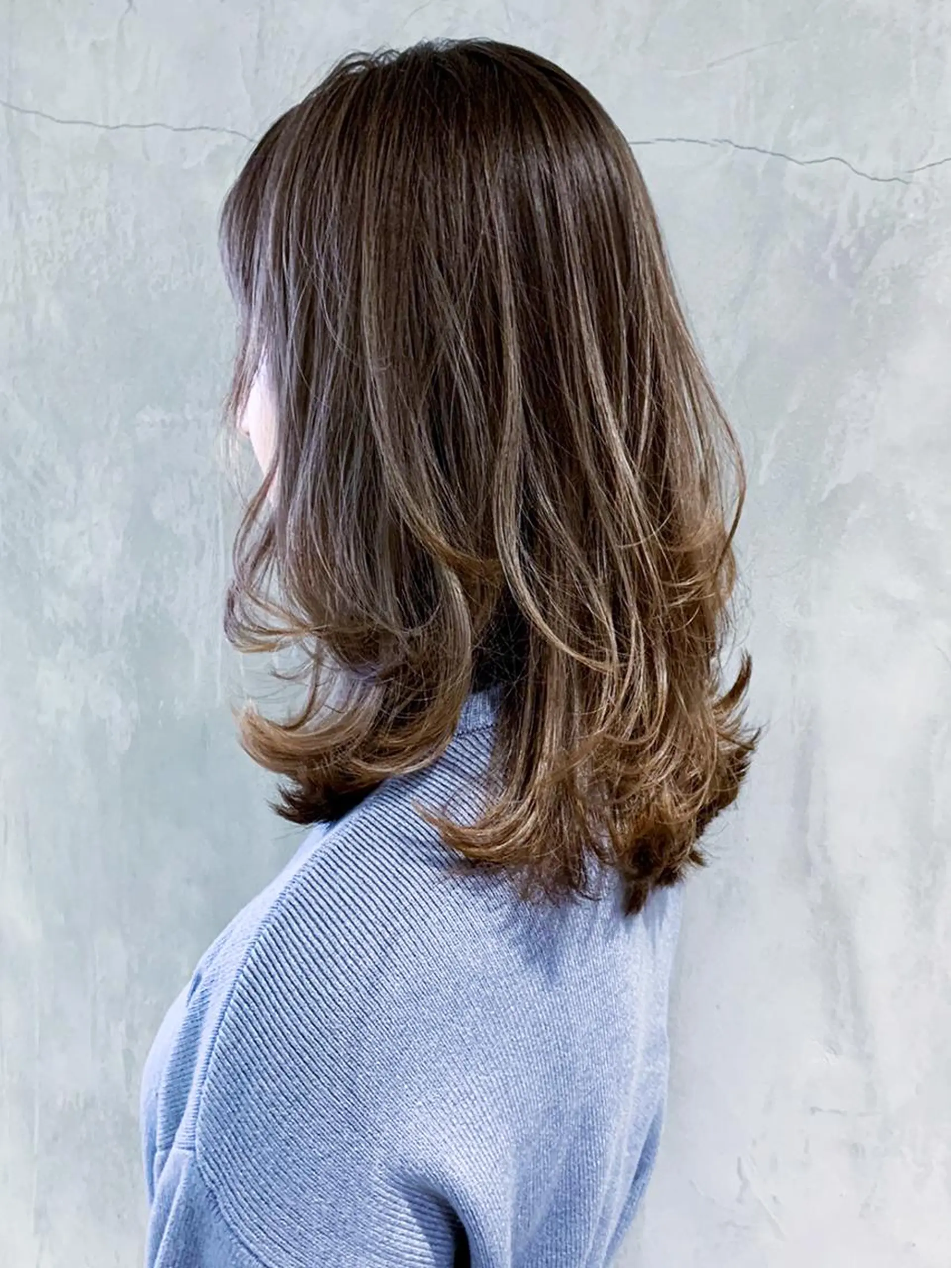 セミロング カラー ヘアアレンジ パーマ レイヤーカット ITbyALBUM 中野店のヘアスタイル