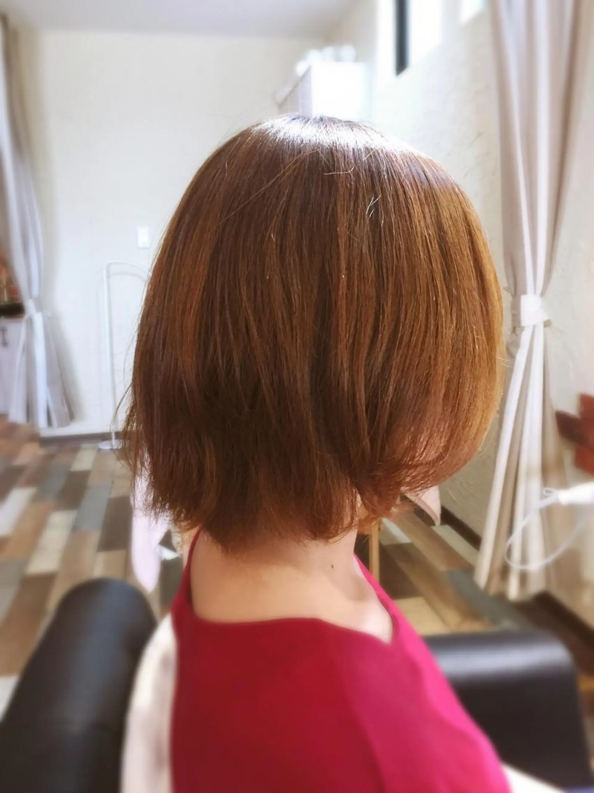 ミディアム カット 美容歴１８年以上🌈 山口のヘアスタイル