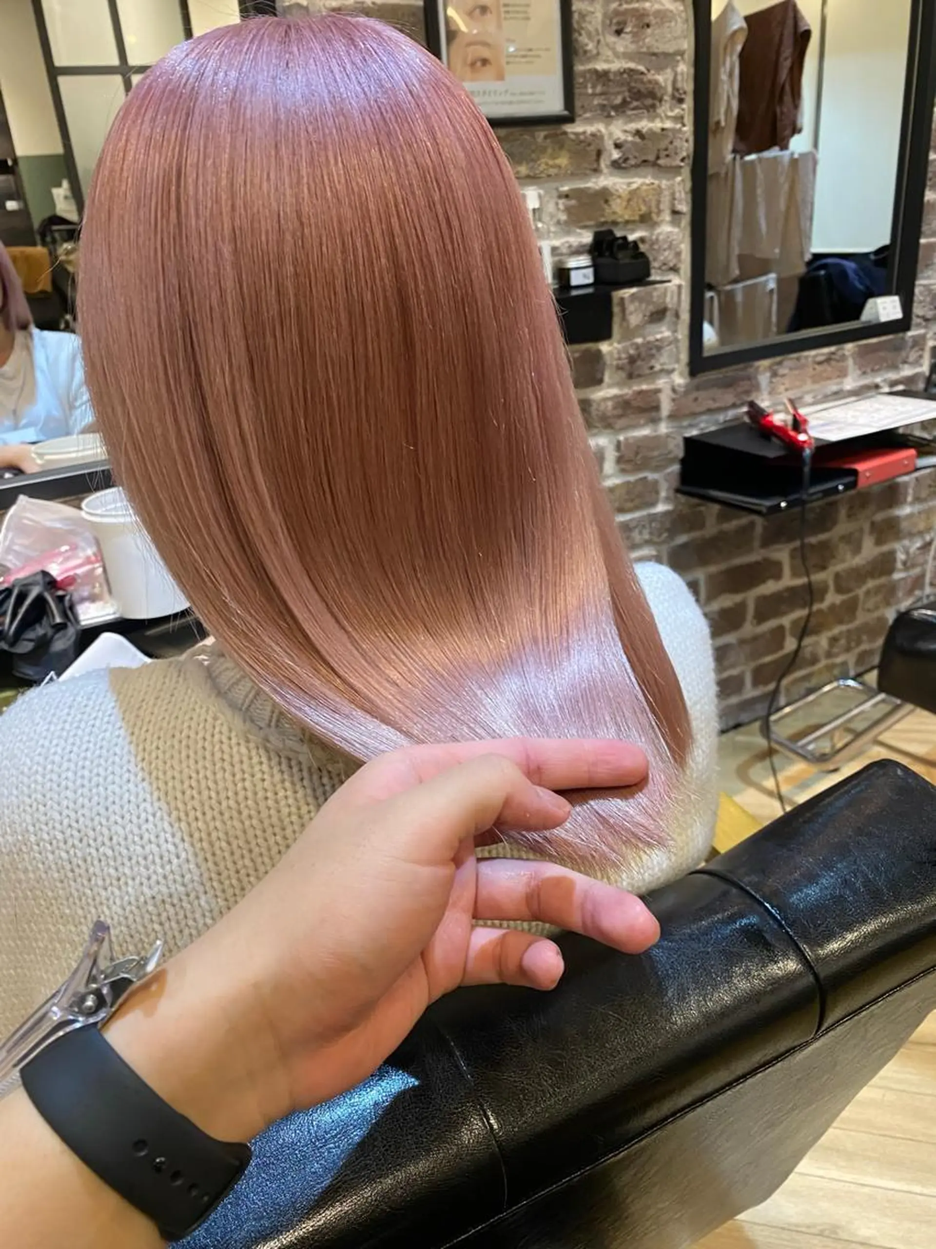 ミディアム カット ヘアカラー 大内田 凌馬のヘアスタイル