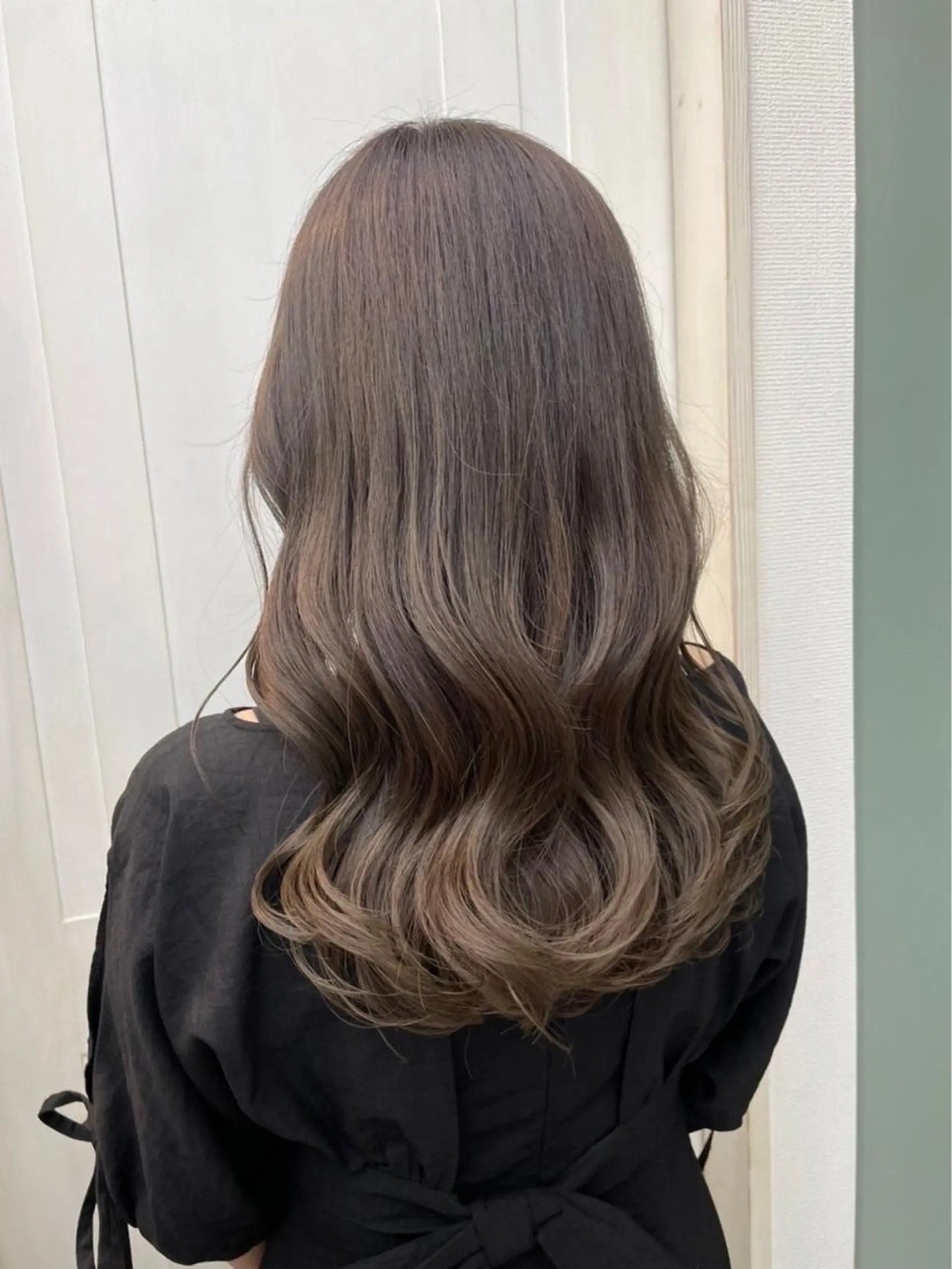 ロング カット ヘアカラー トリートメント N°number大分 ナンバーmikotoのヘアスタイル