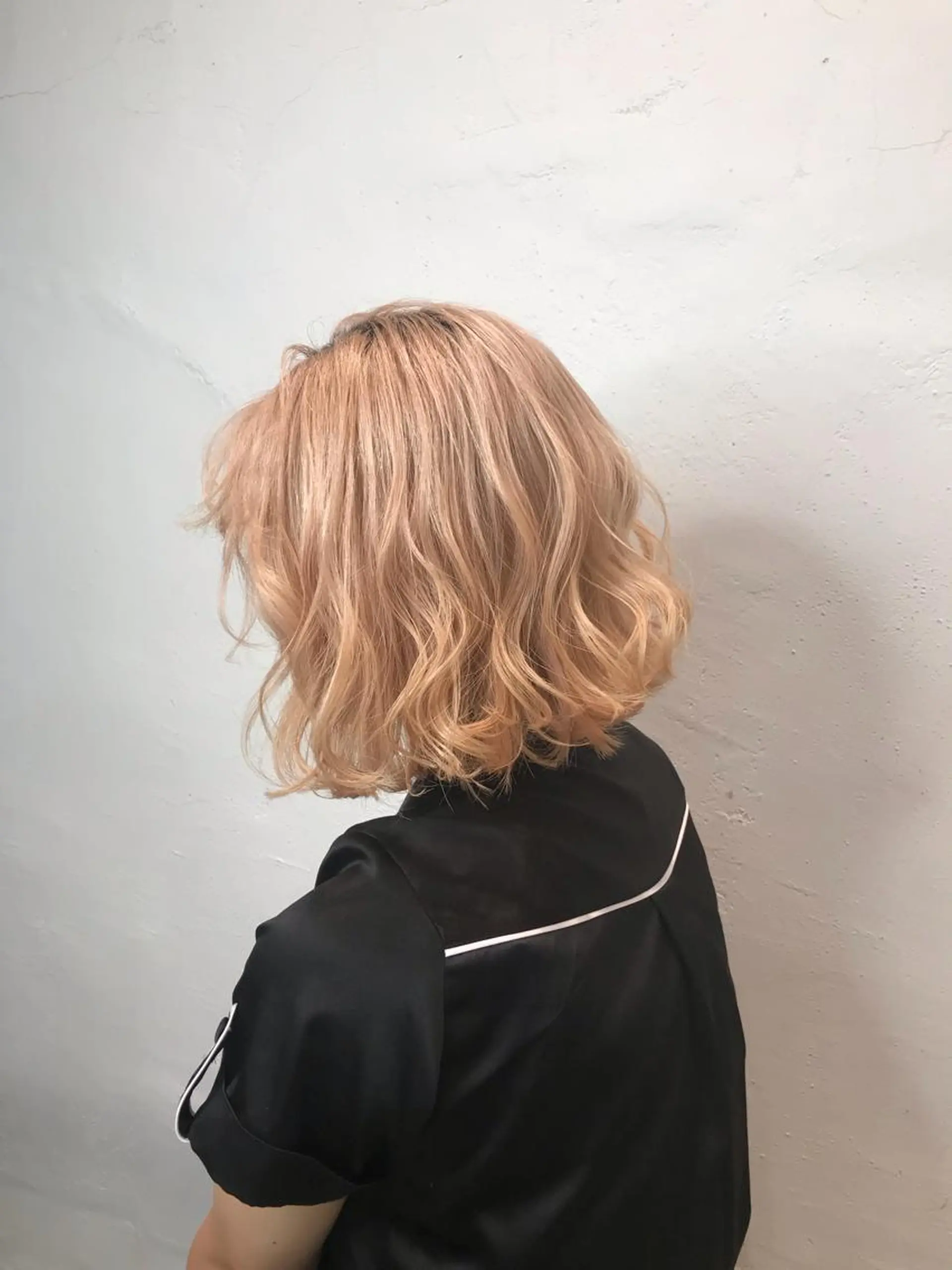 ショート カラー 🇰🇷カルマパーマ kaito🇰🇷のヘアスタイル