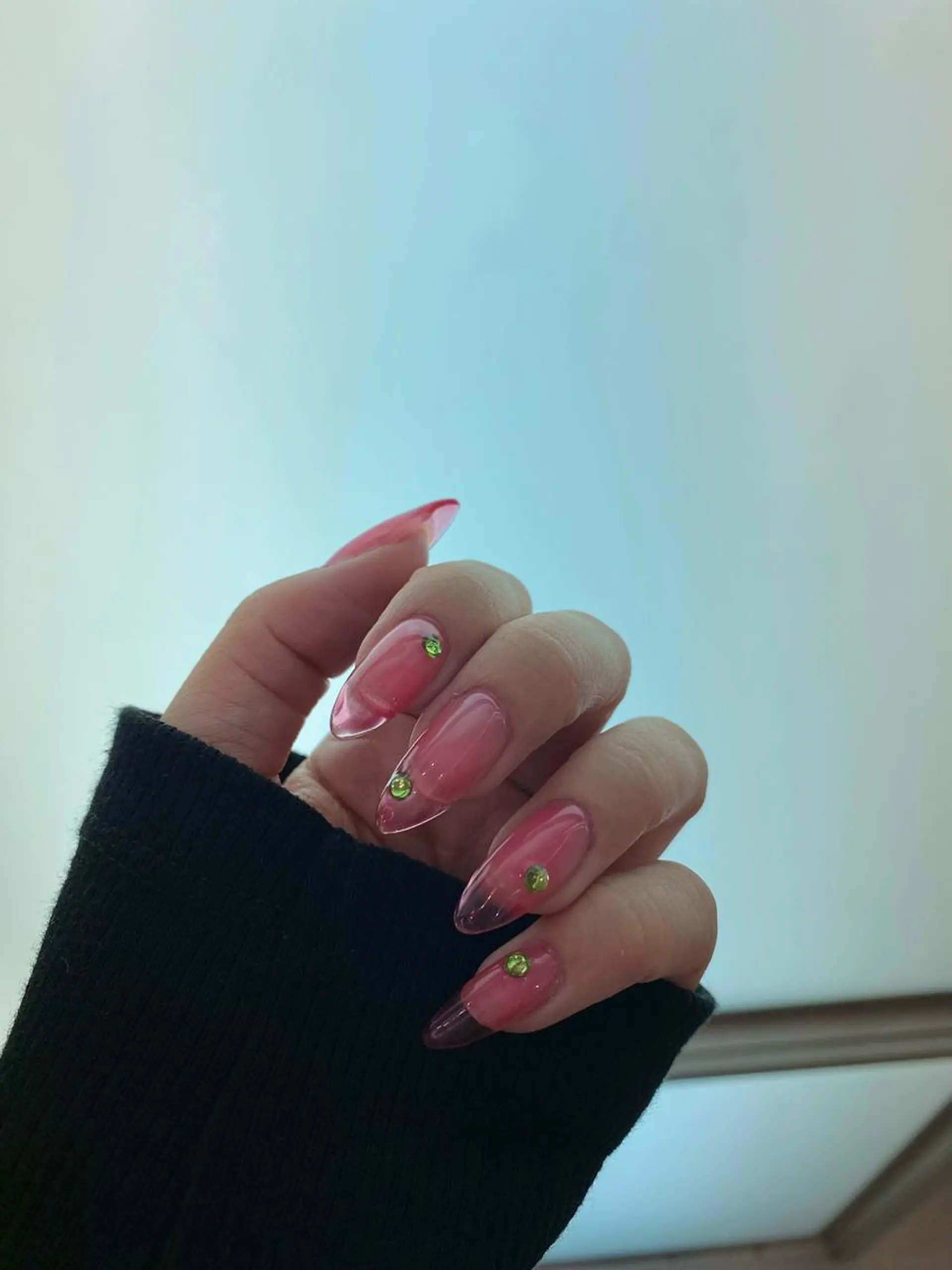 ネイル BONNIE所属・BONNIE MIKIのネイルデザイン