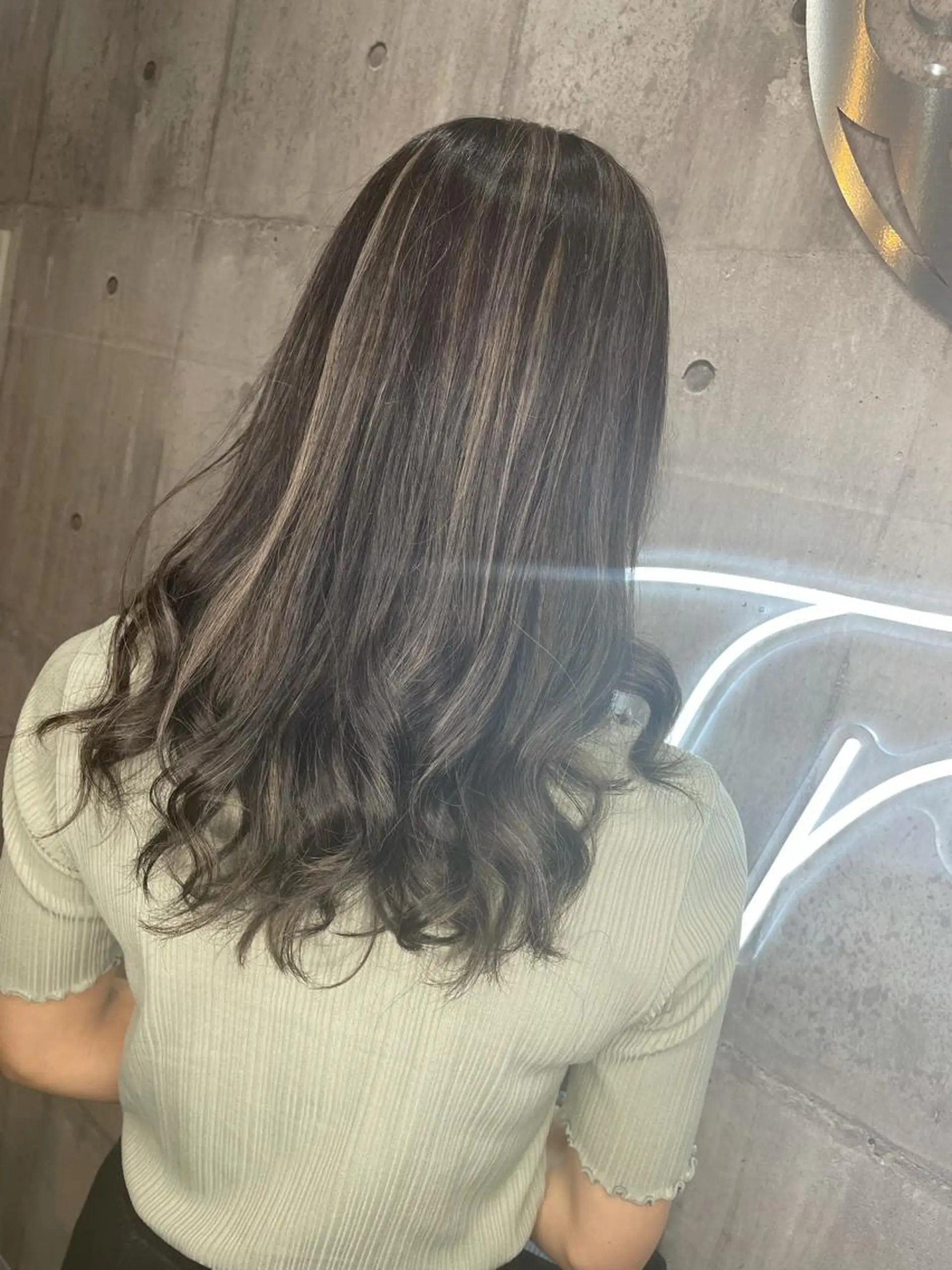 セミロング カラー パーマ ヘアアレンジ メンズ キッズ ネイル マツエク・マツパ シールエクステ メンズバレイヤージュ メンズハイライト メンズインナーカラー メンズ韓国風 新越駅から1分 肥高　壮汰のヘアスタイル
