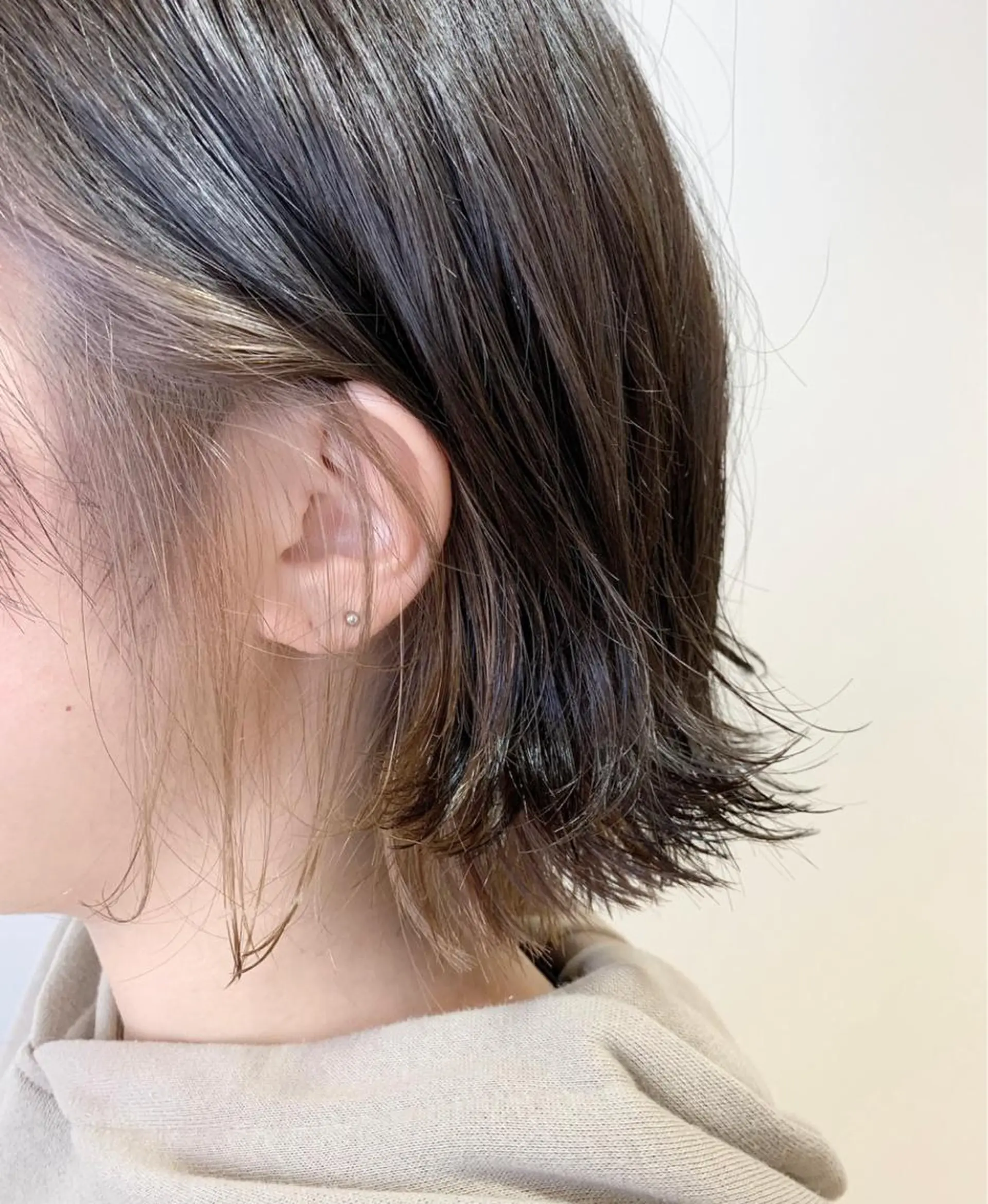 ミディアム カラー box mico. mutsumiのヘアスタイル