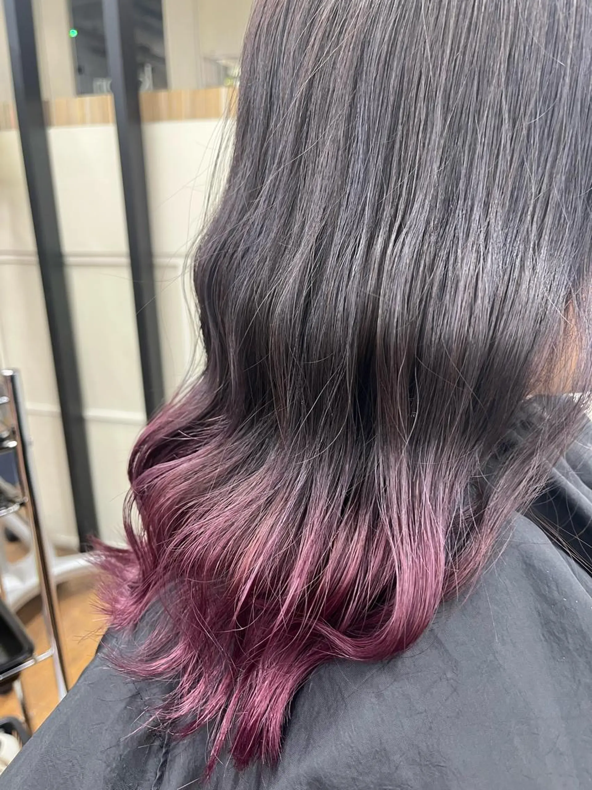 カラー グラデーションカラー 香野 優子のヘアスタイル